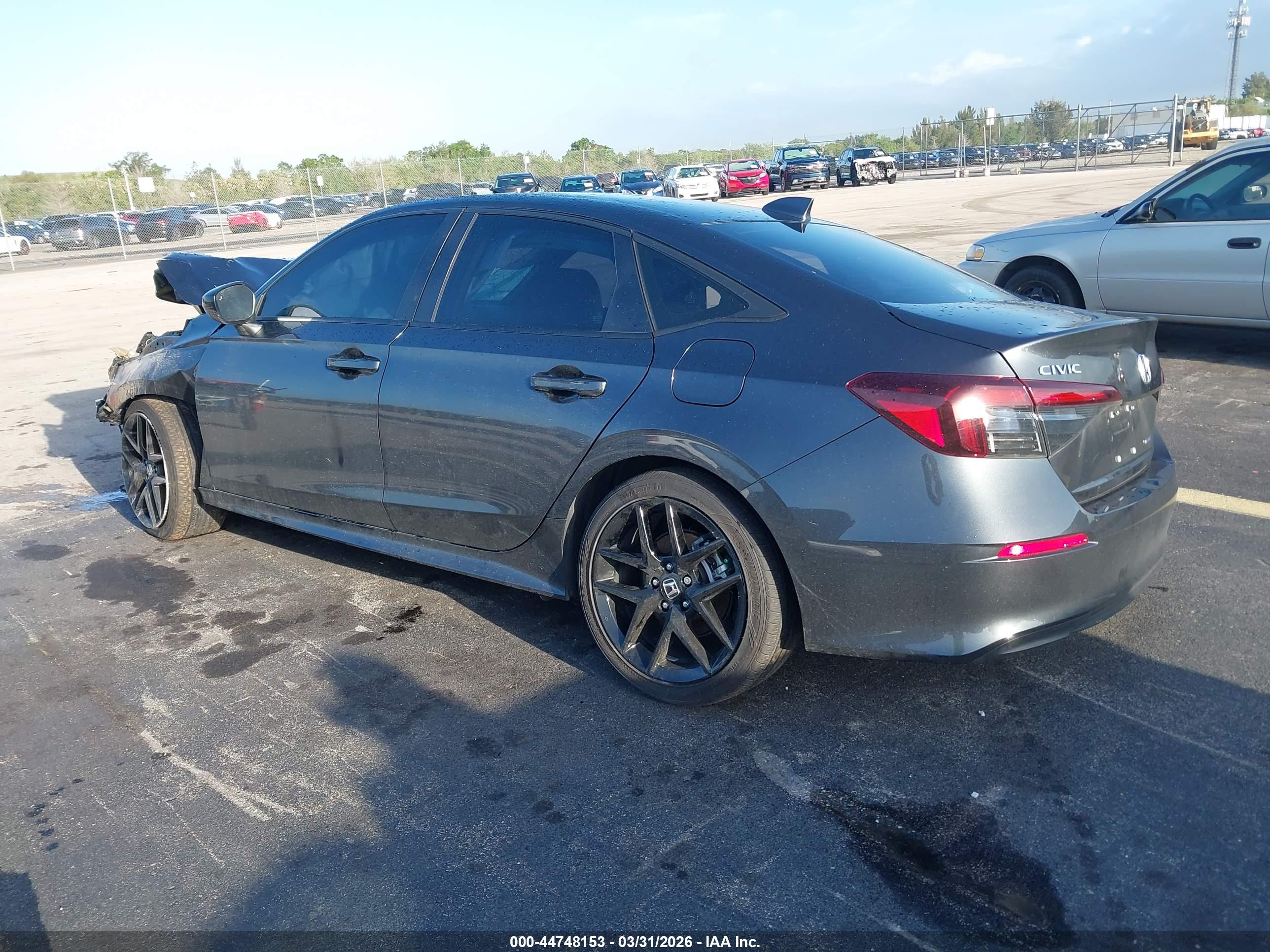 HONDA CIVIC image 3