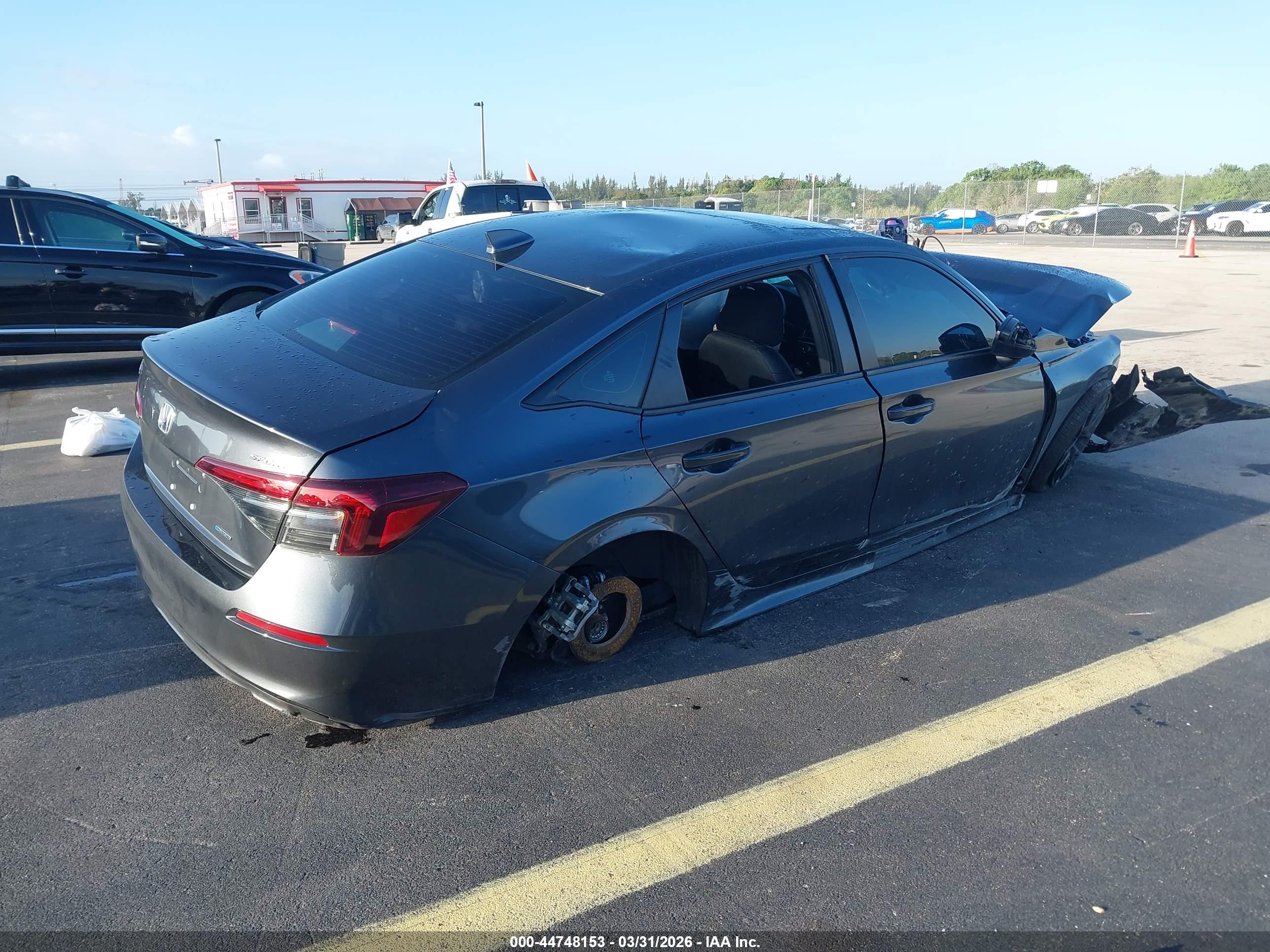 HONDA CIVIC image 4