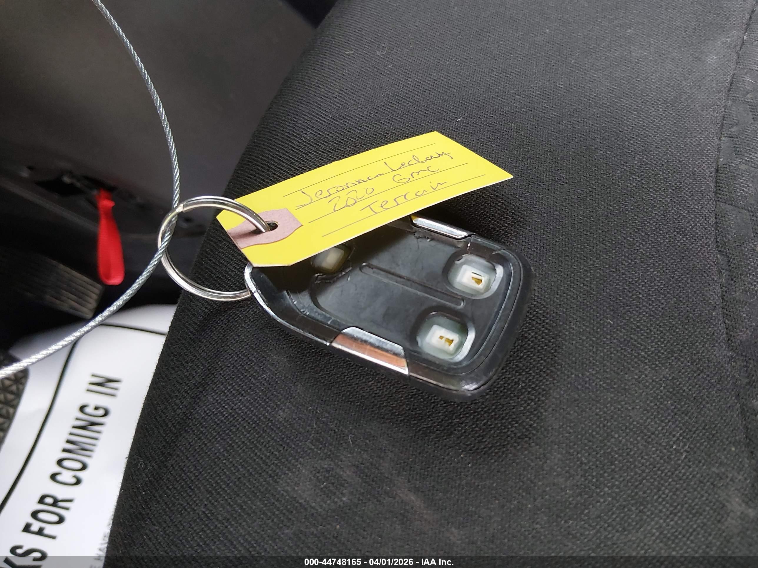 GMC TERRAIN image 11
