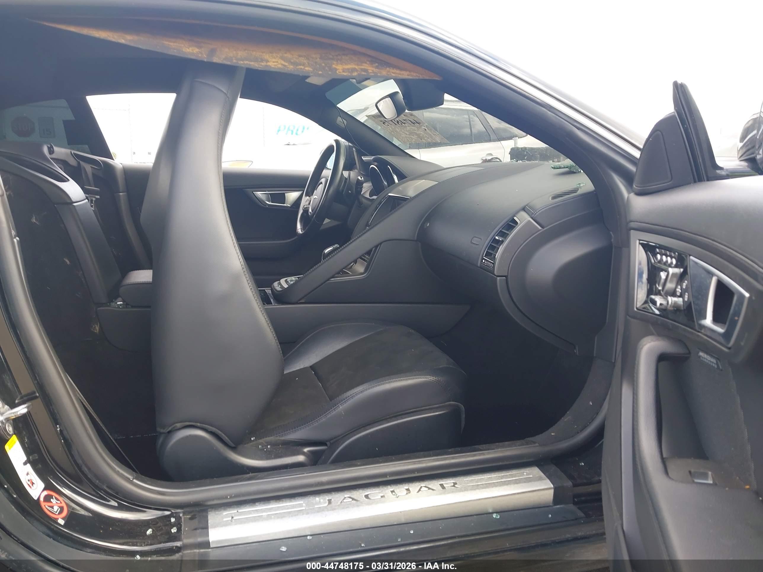 JAGUAR F-TYPE image 5