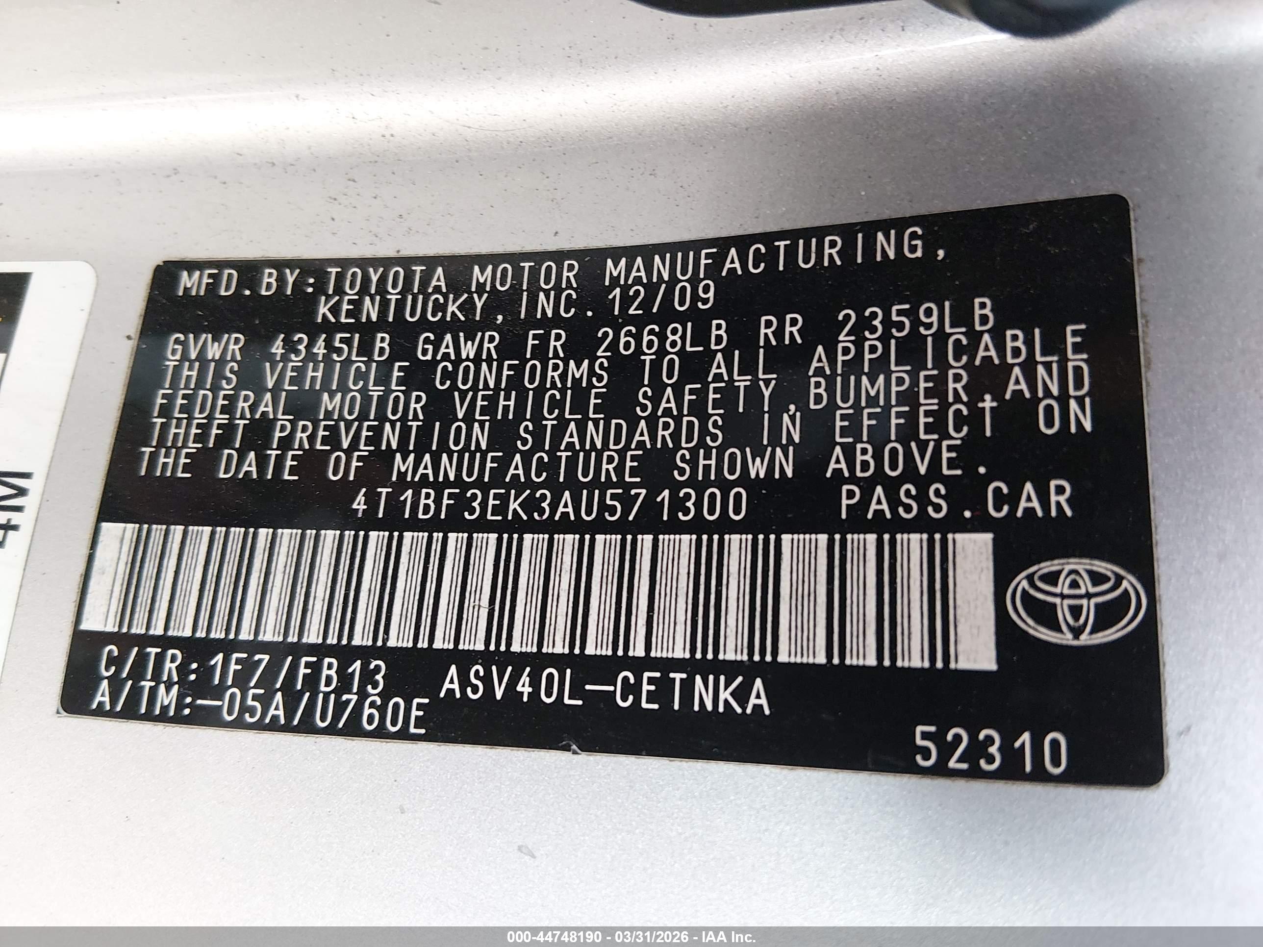 TOYOTA CAMRY image 9
