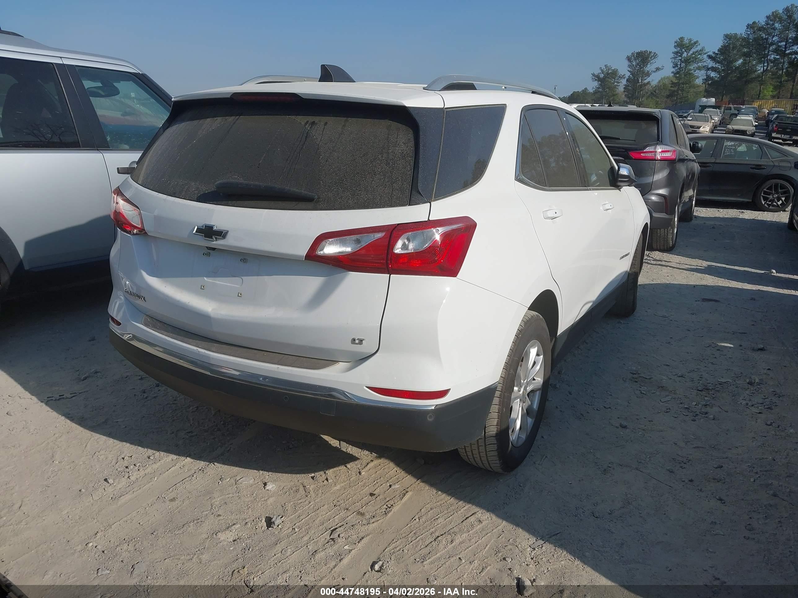CHEVROLET EQUINOX image 4
