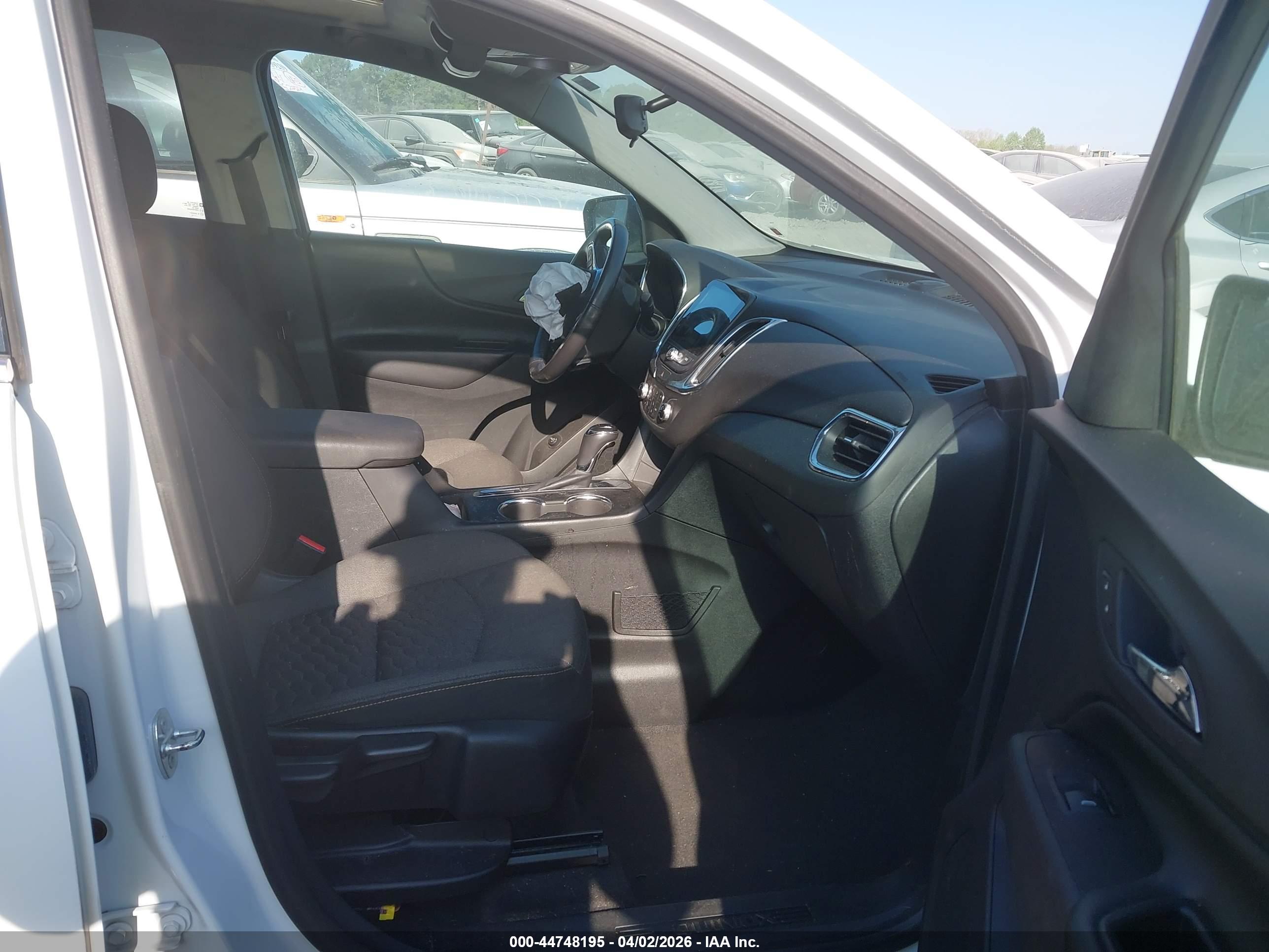 CHEVROLET EQUINOX image 5