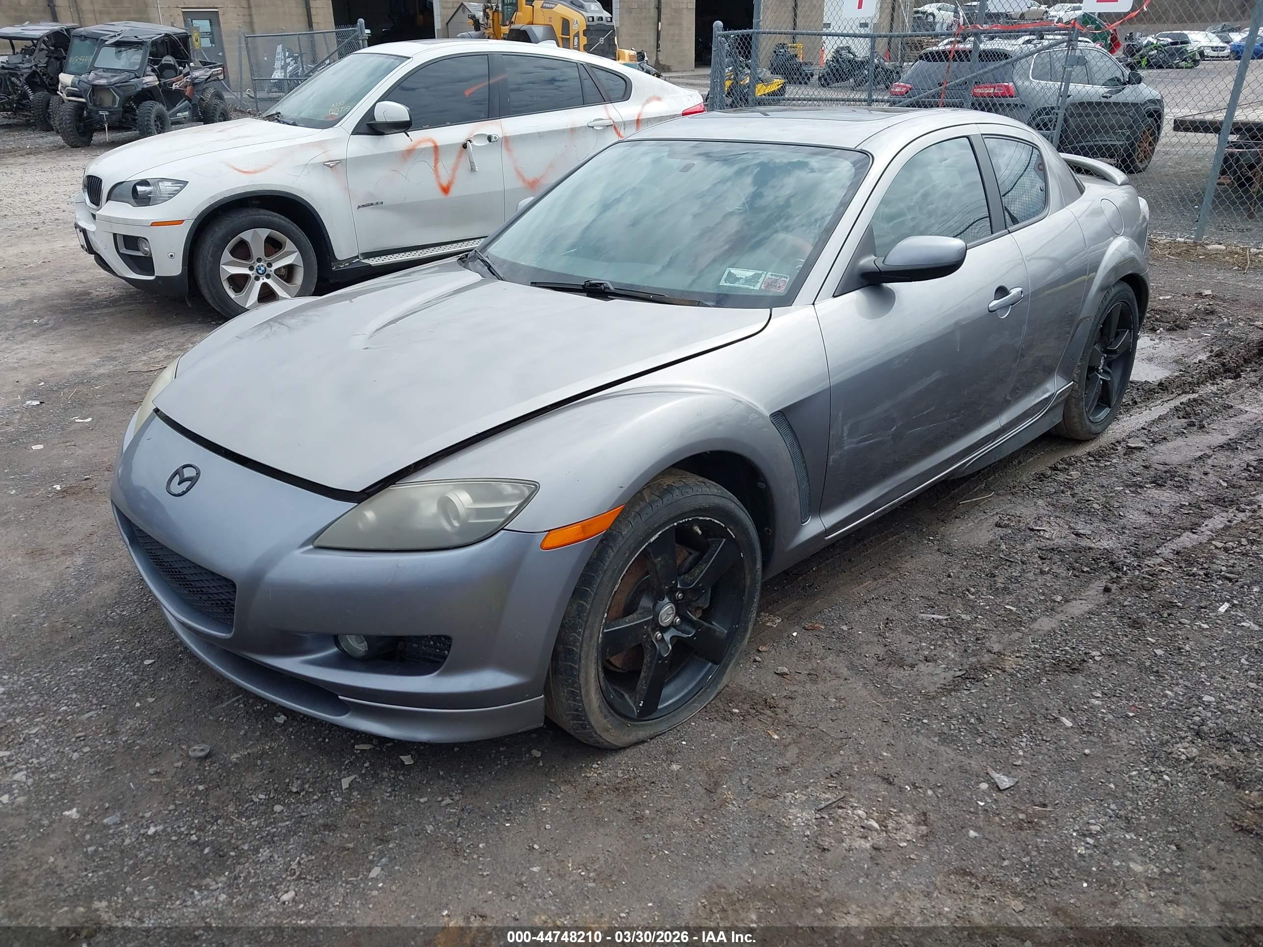 MAZDA RX-8 image 2