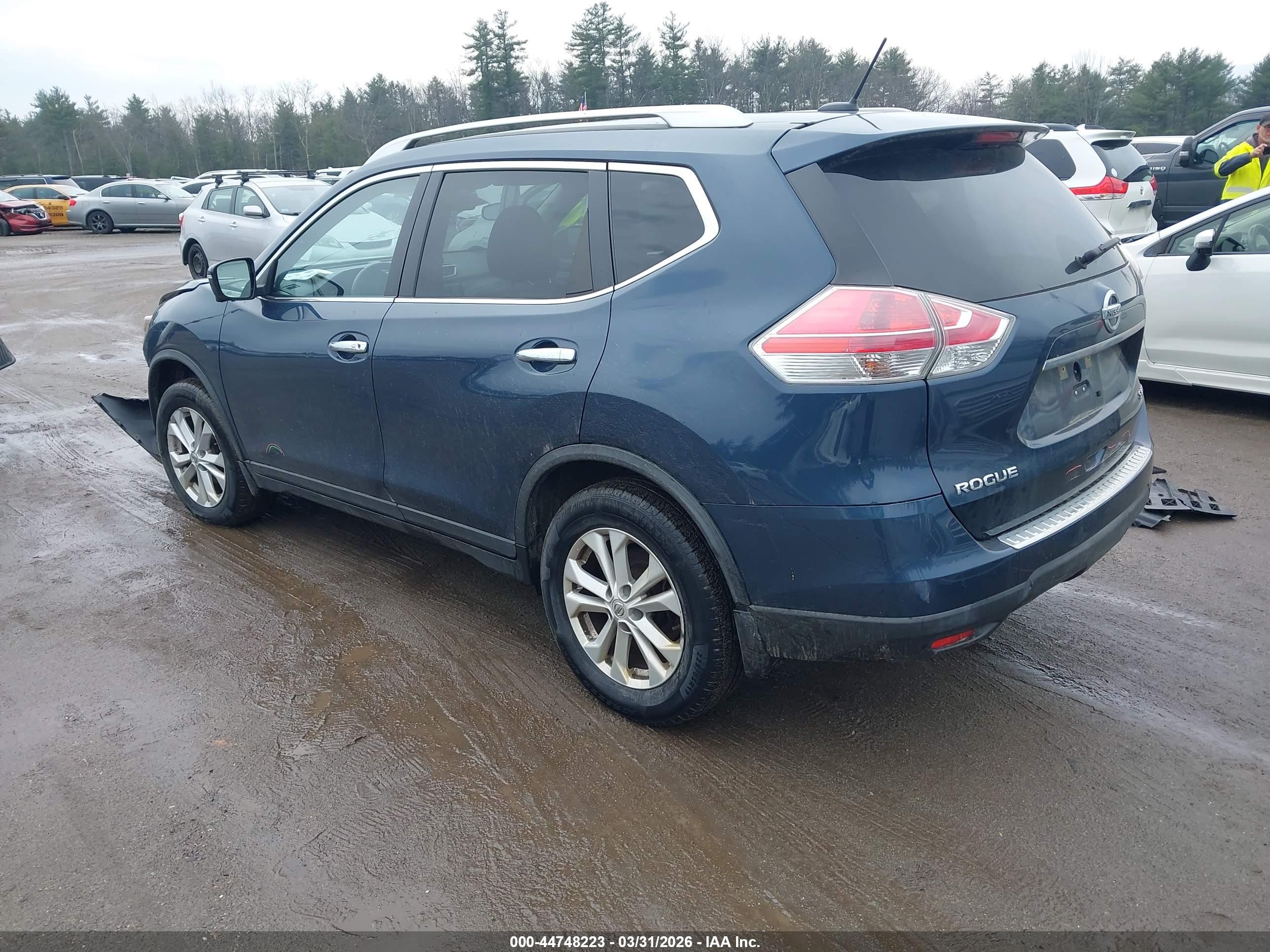 NISSAN ROGUE image 3