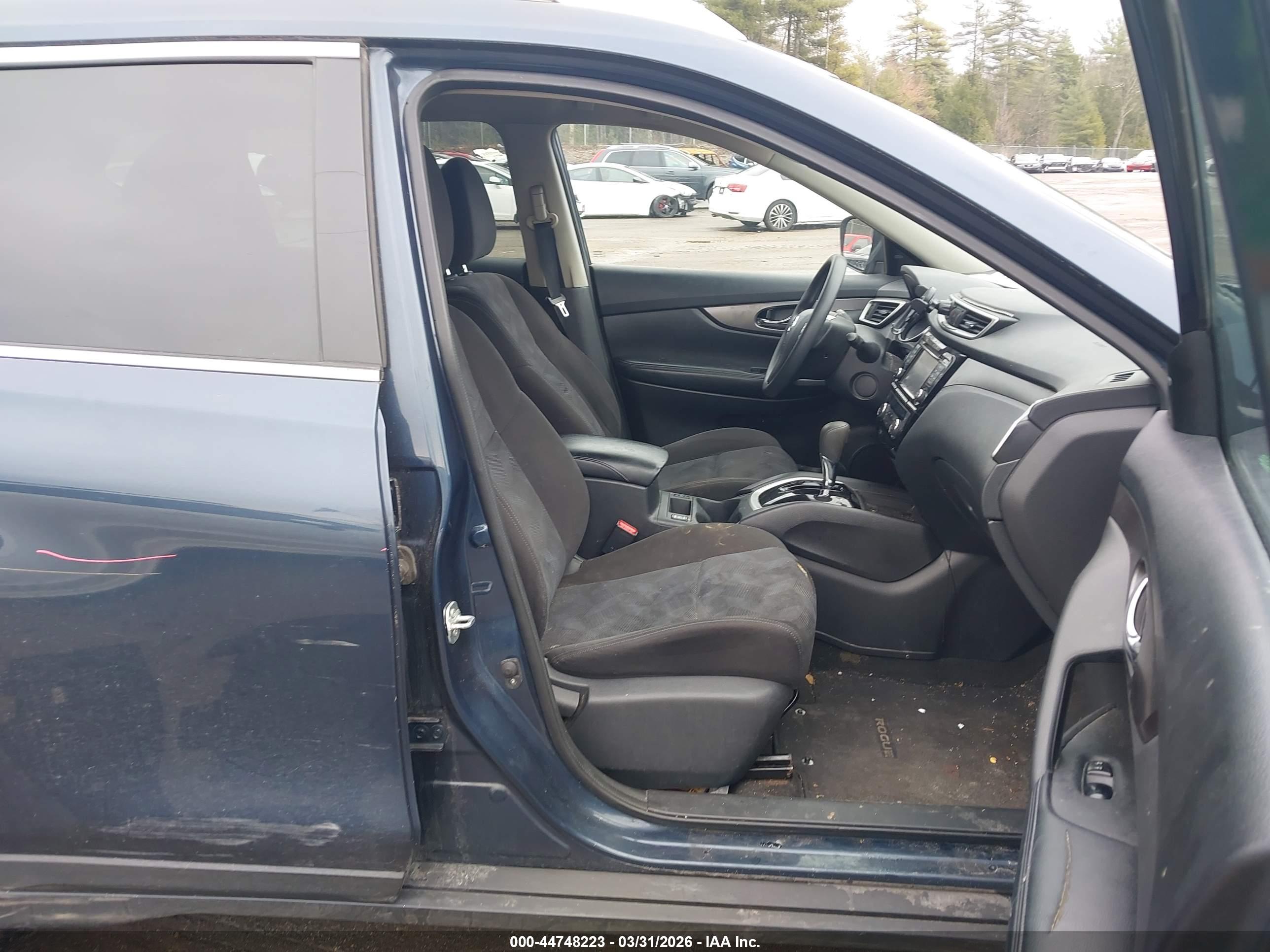 NISSAN ROGUE image 5