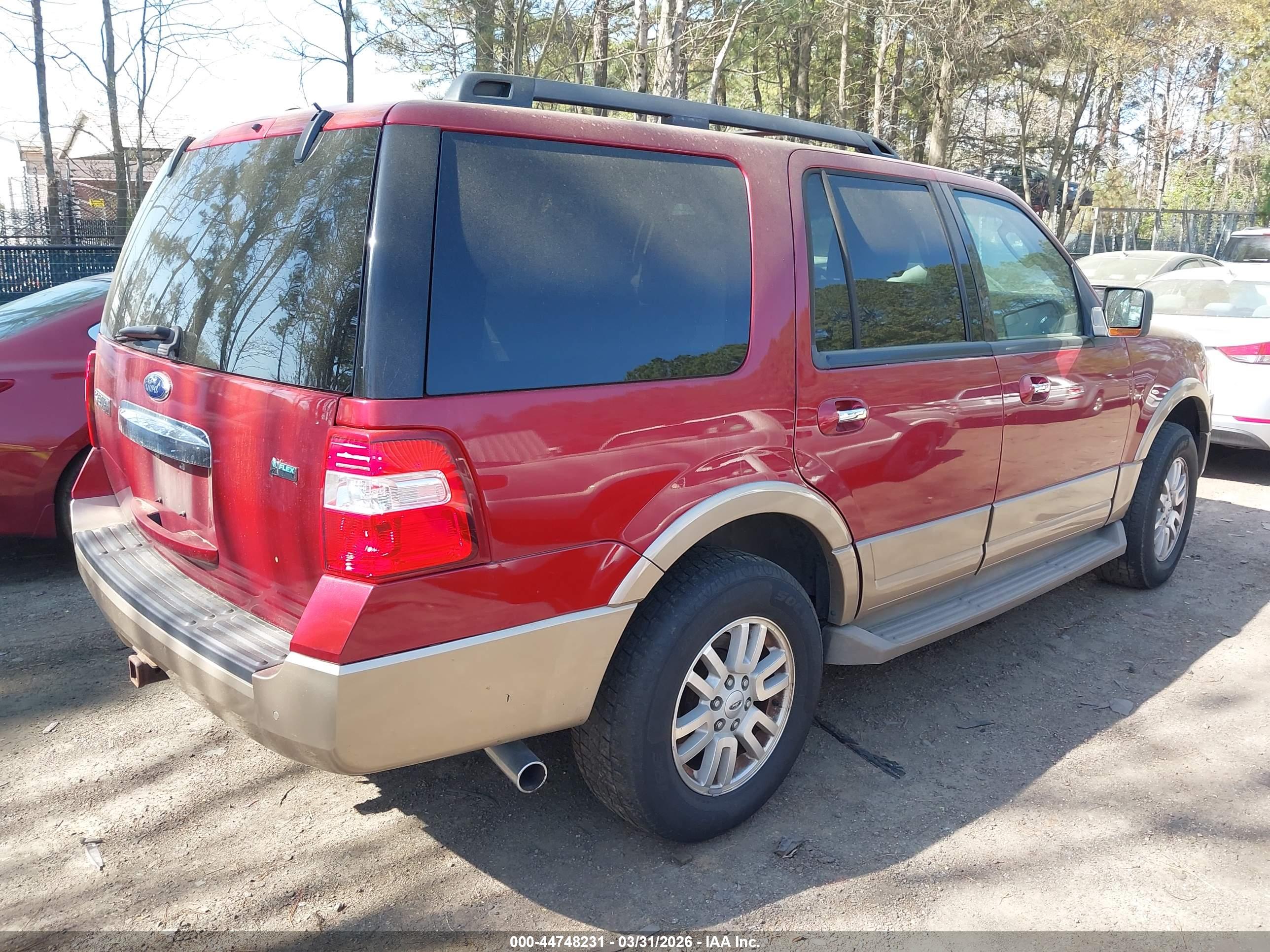 FORD EXPEDITION image 4