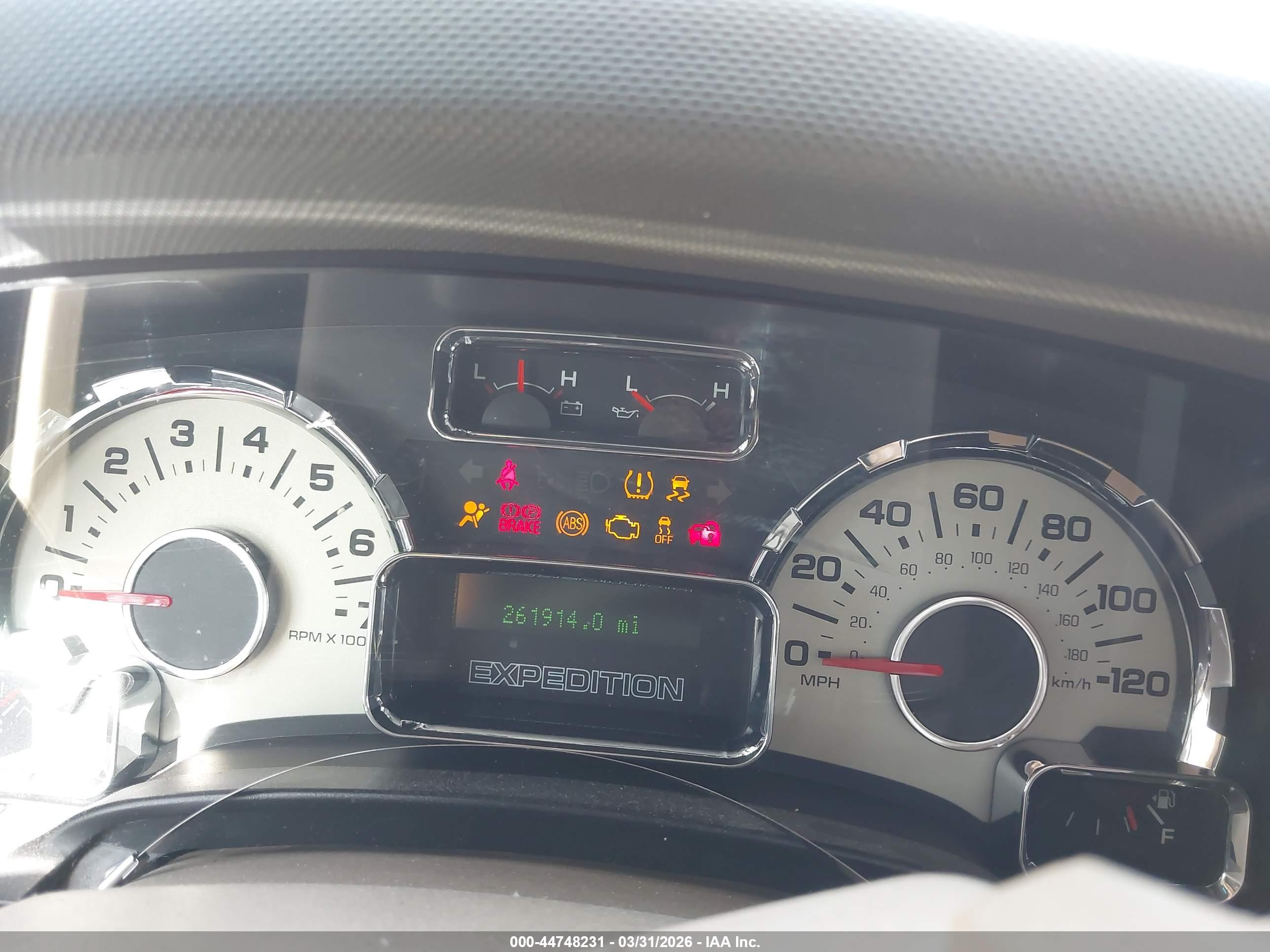 FORD EXPEDITION image 7