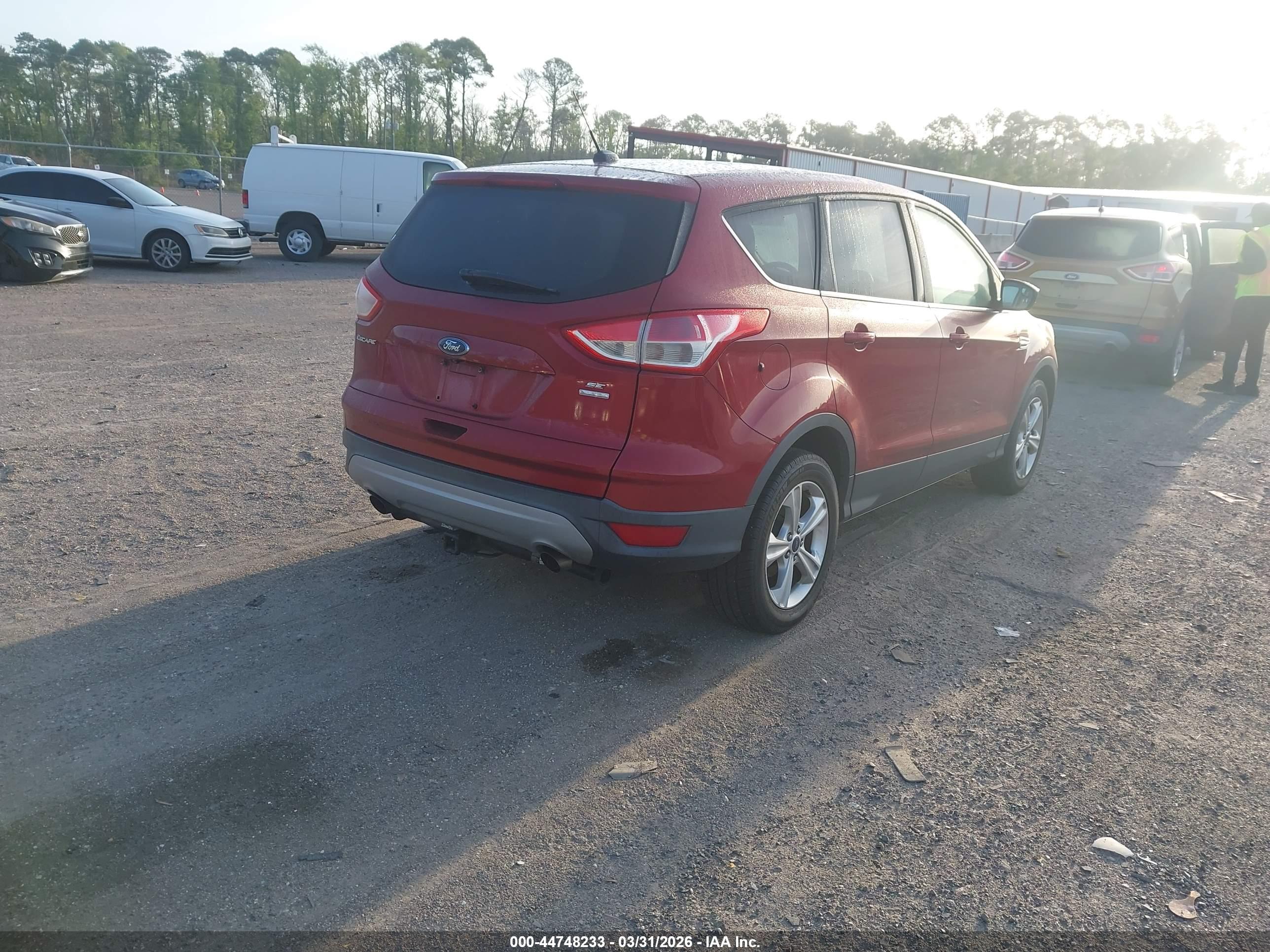 FORD ESCAPE image 4