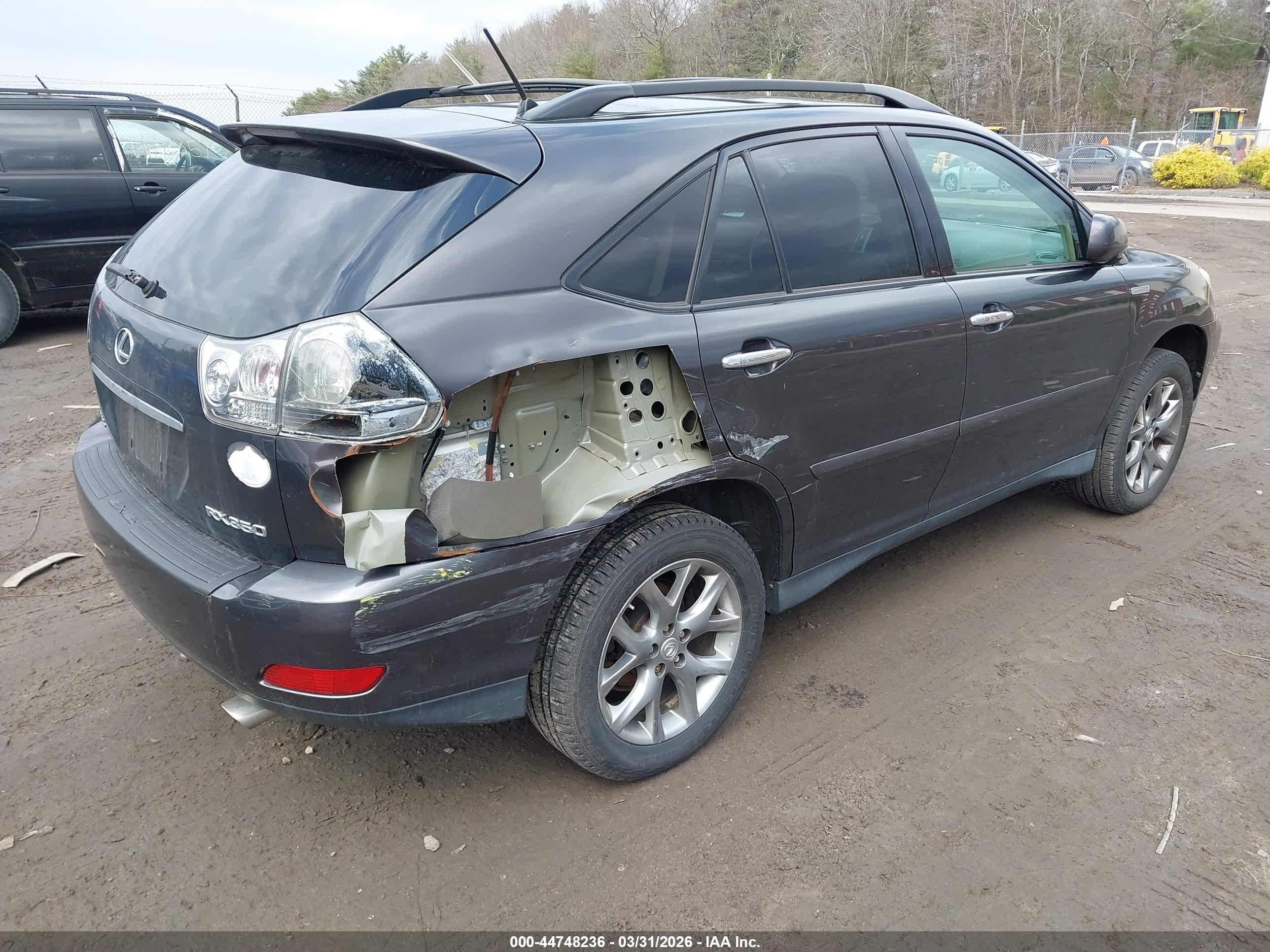 LEXUS RX image 4
