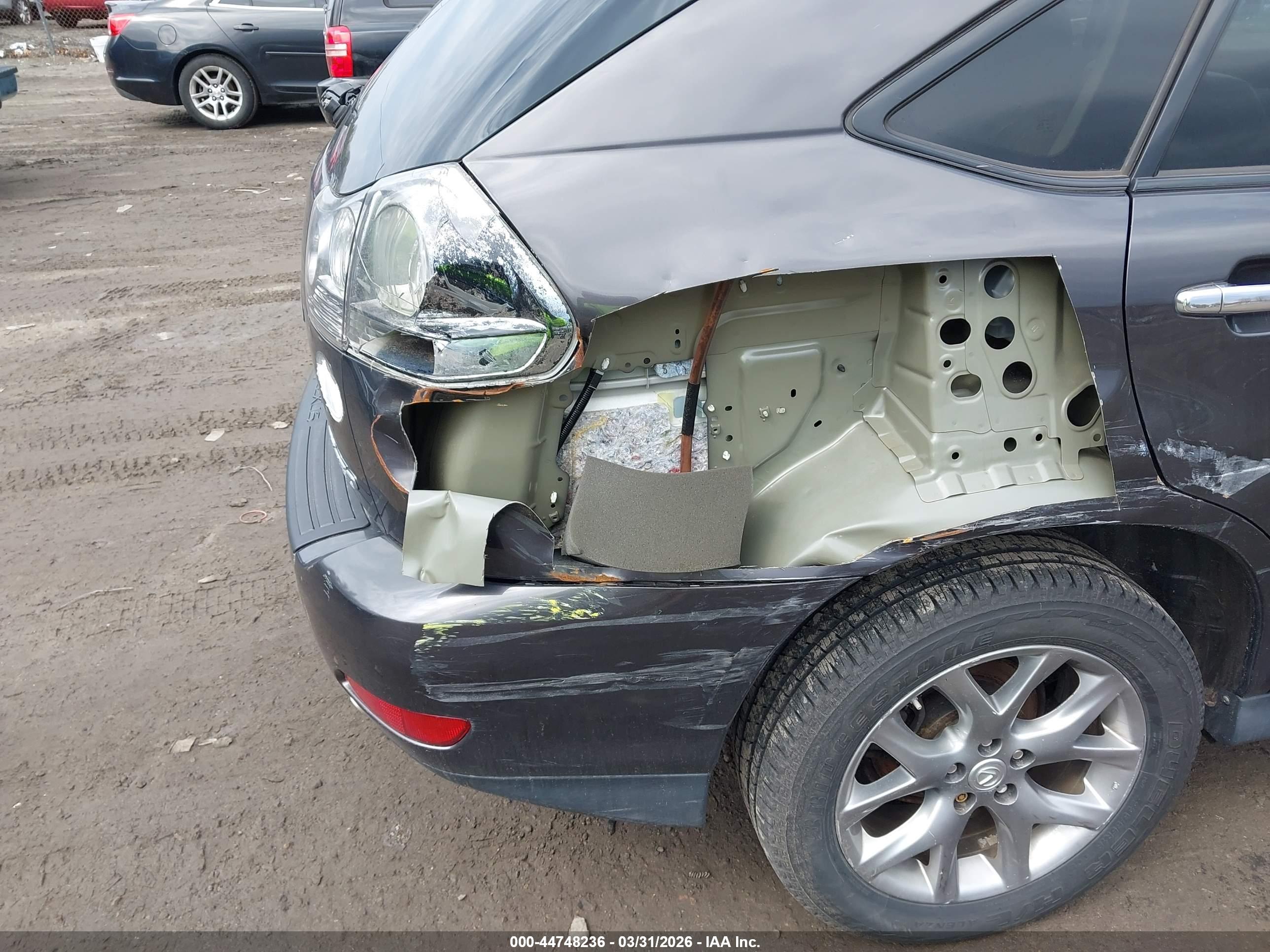 LEXUS RX image 6