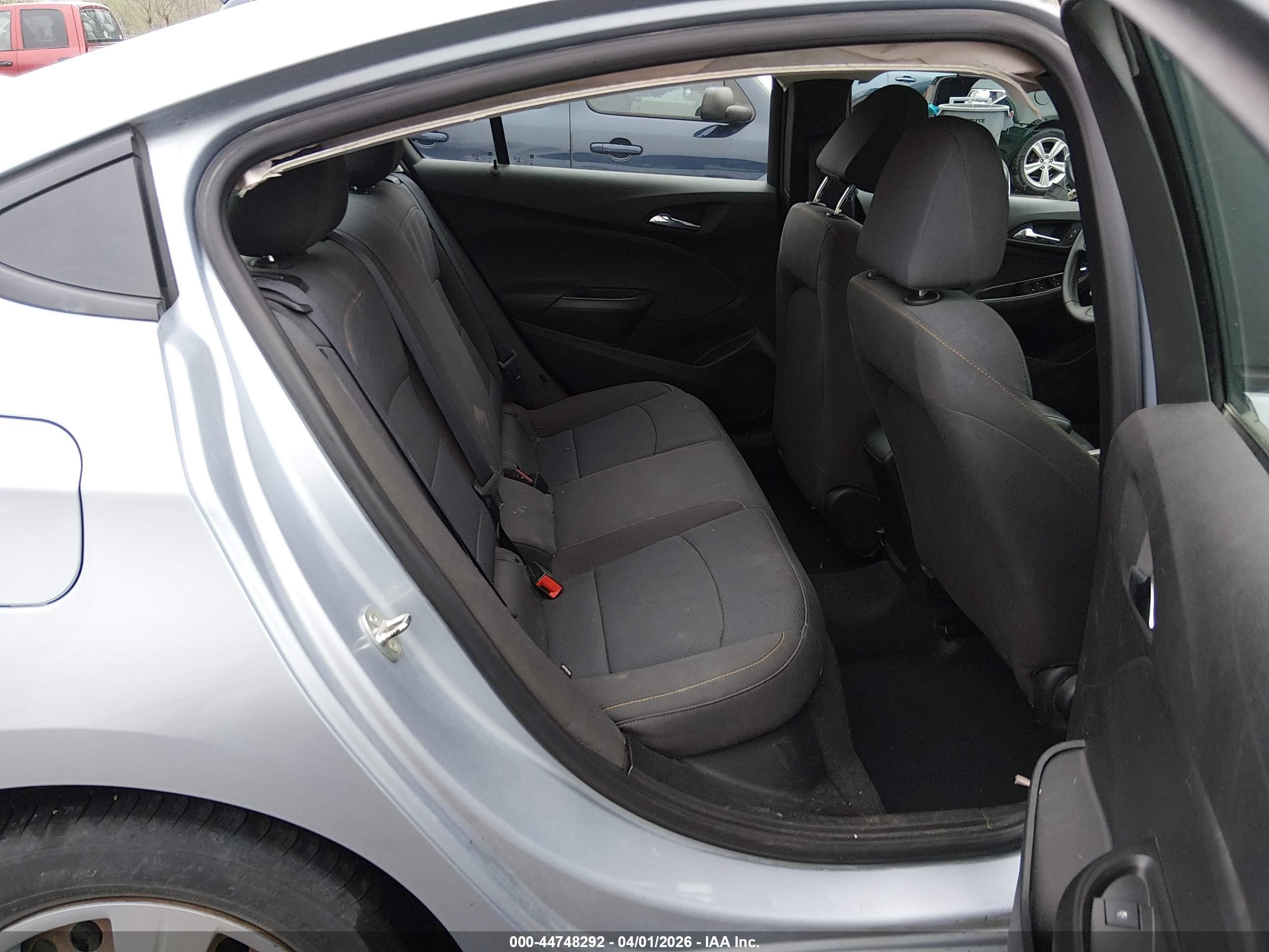 CHEVROLET CRUZE image 8