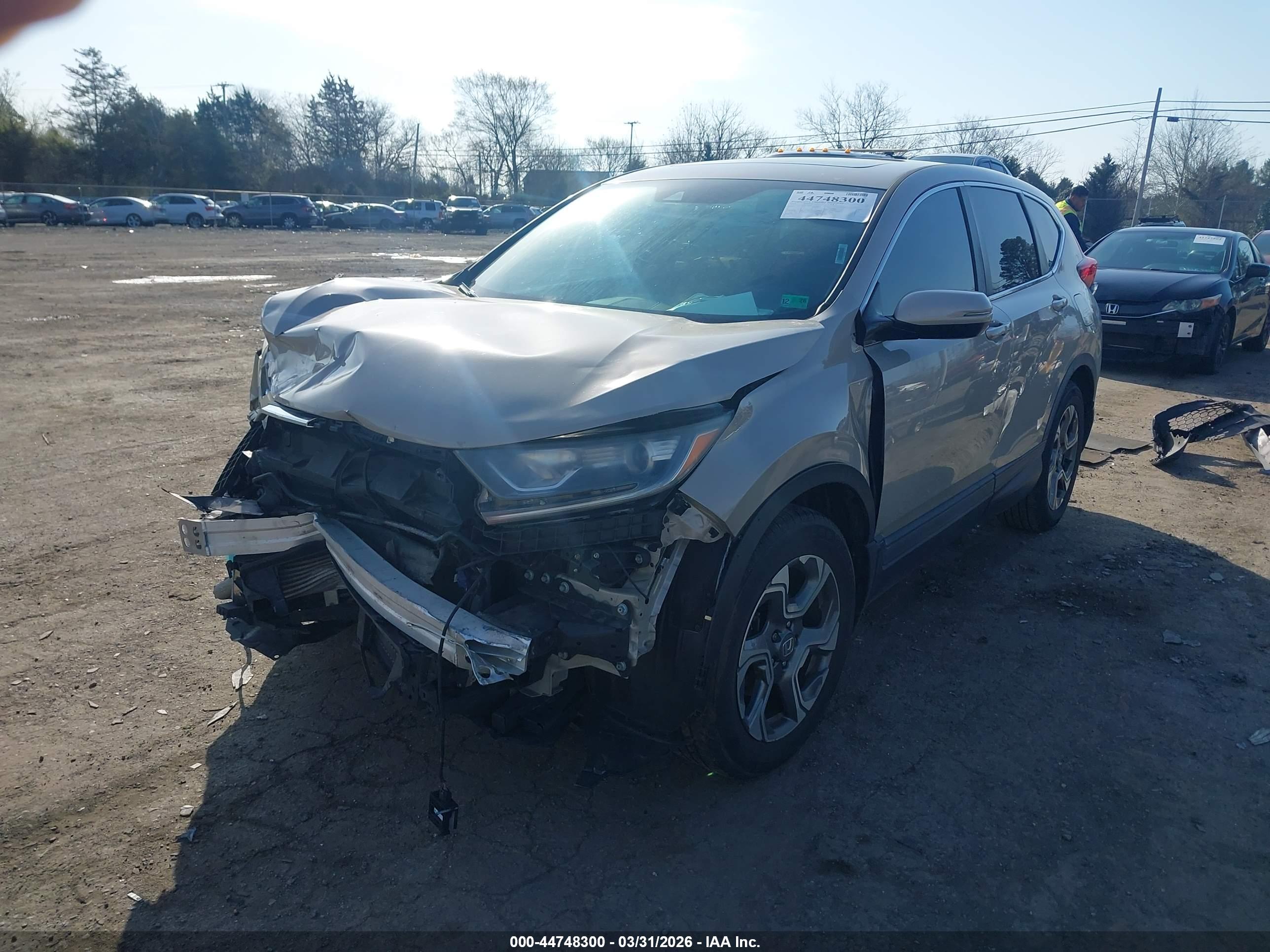 HONDA CR-V image 2