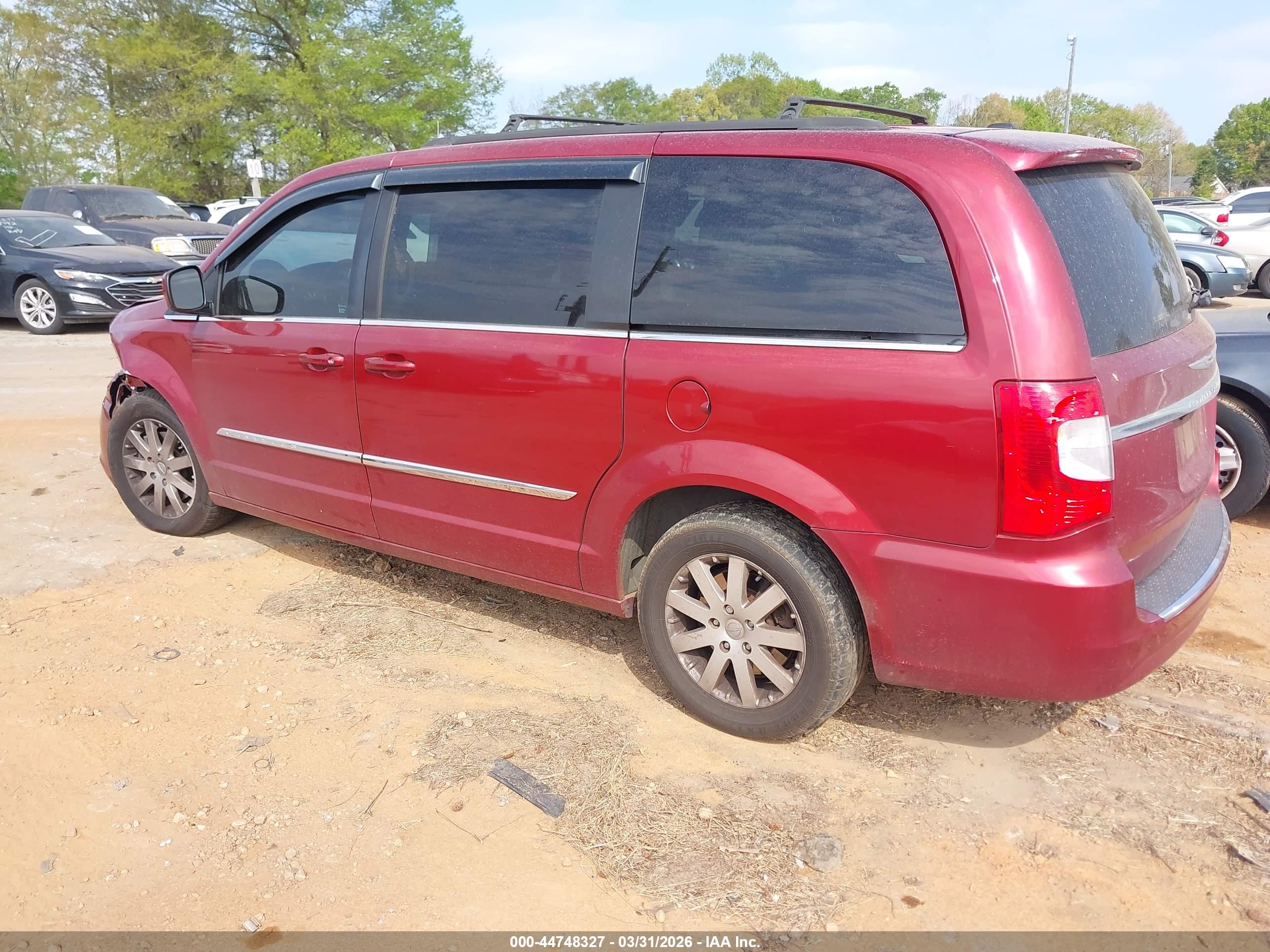 CHRYSLER TOWN image 3