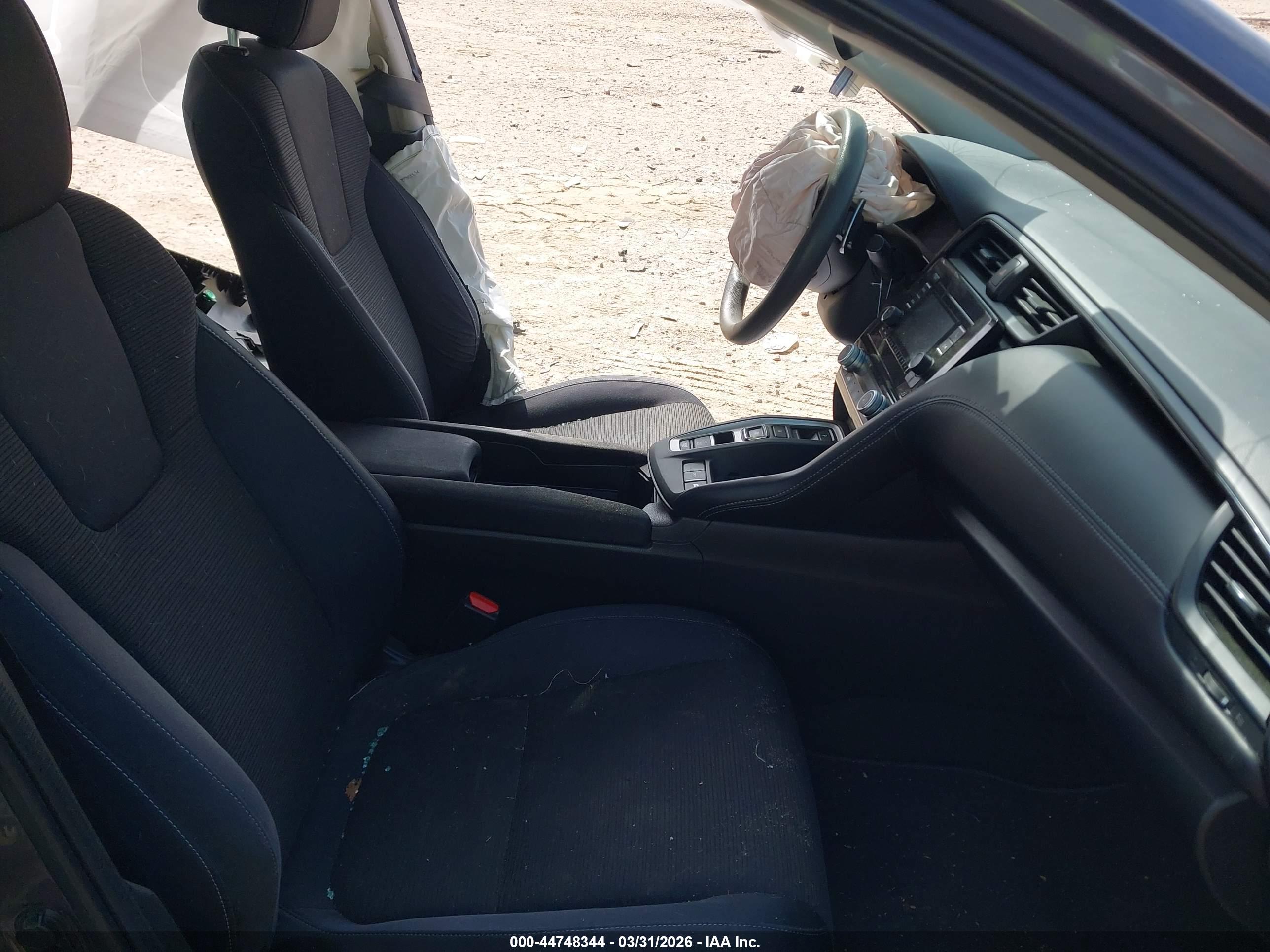 HONDA INSIGHT image 5