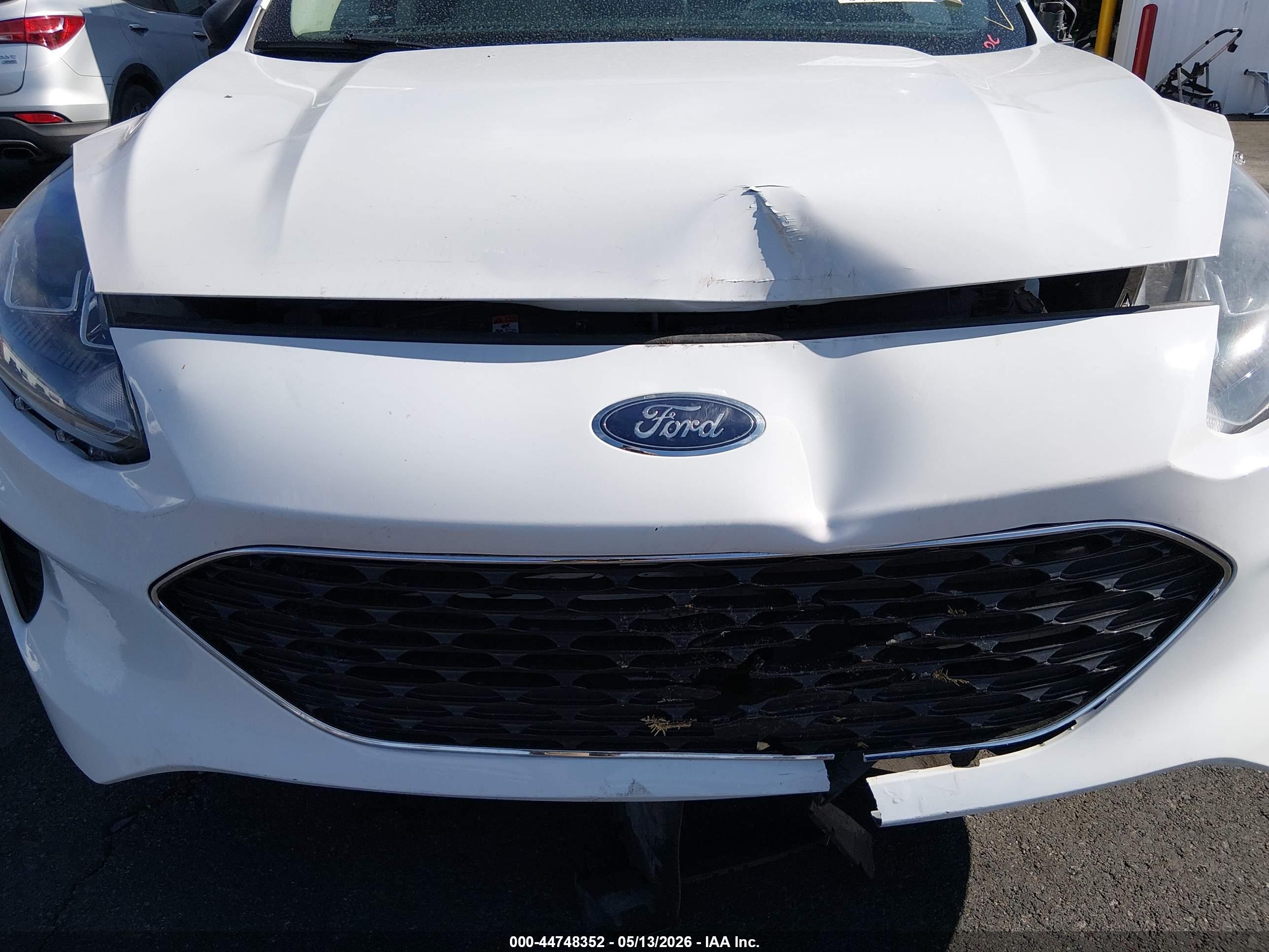 FORD ESCAPE image 6