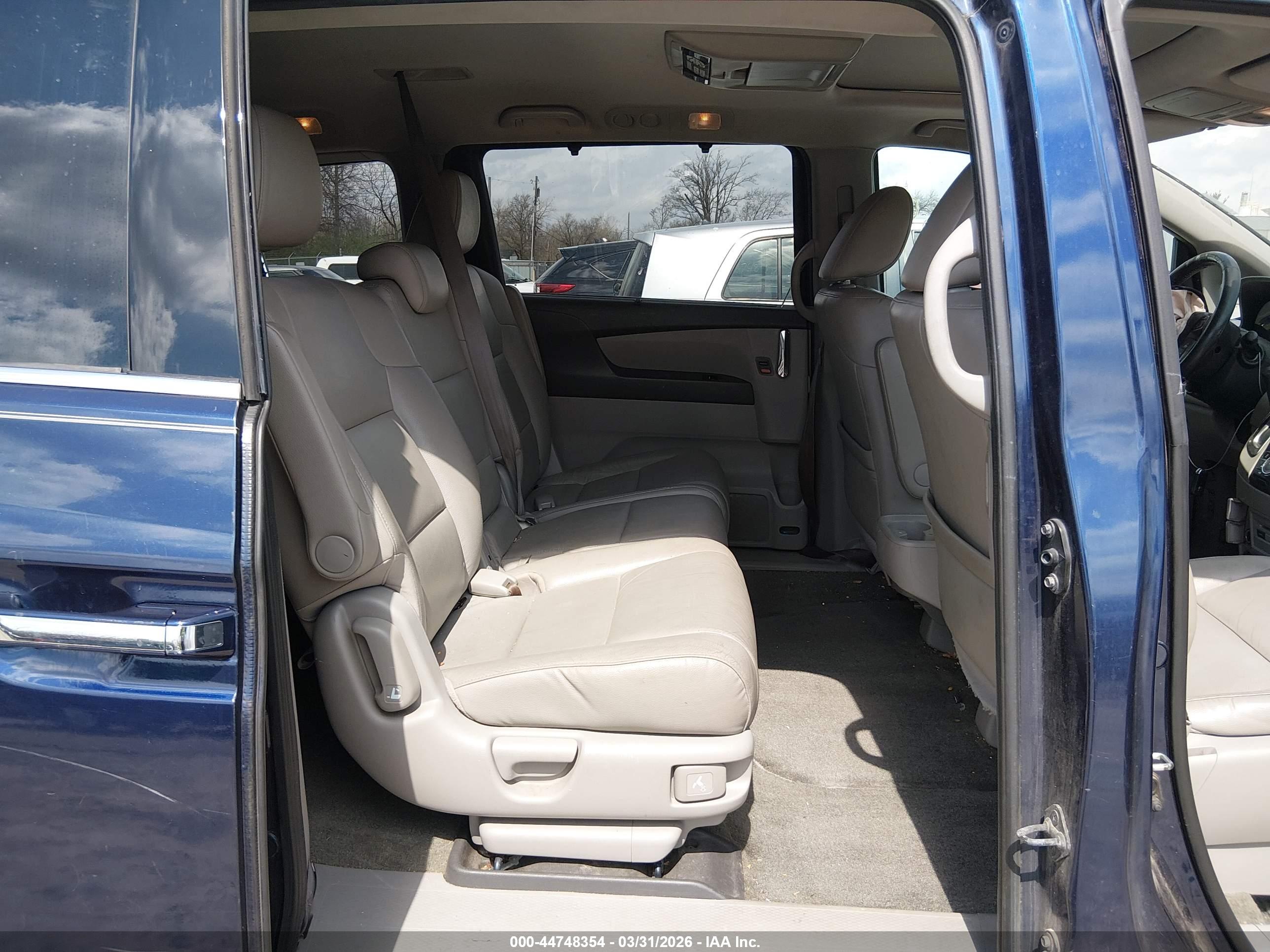 HONDA ODYSSEY image 8