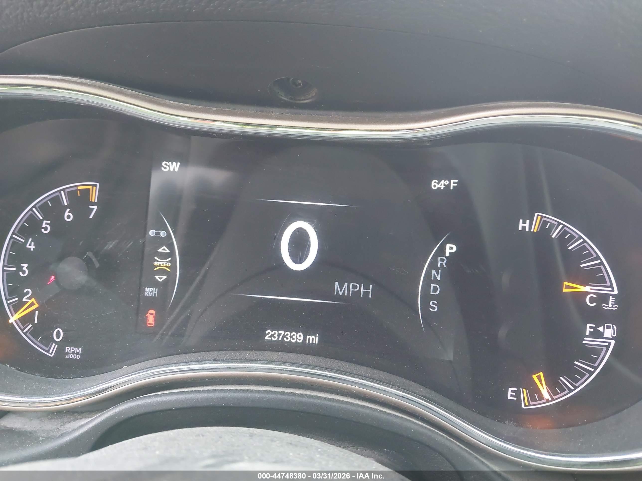 JEEP GRAND image 7