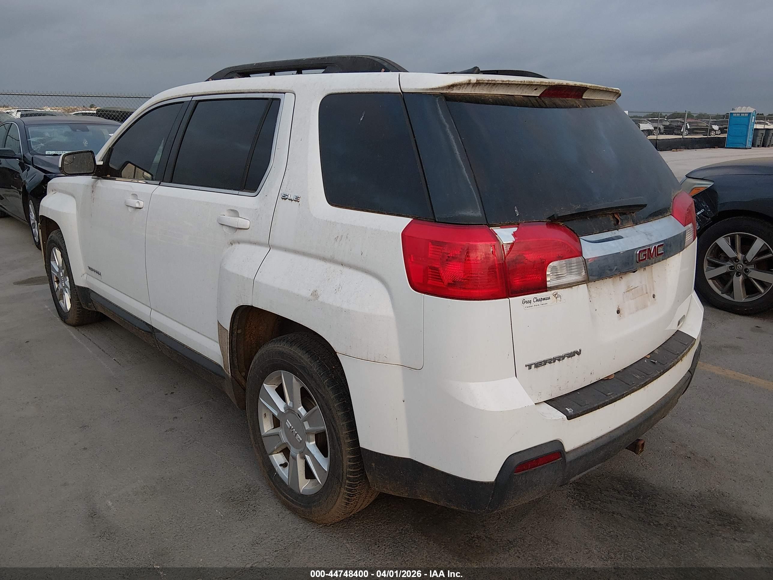GMC TERRAIN image 3