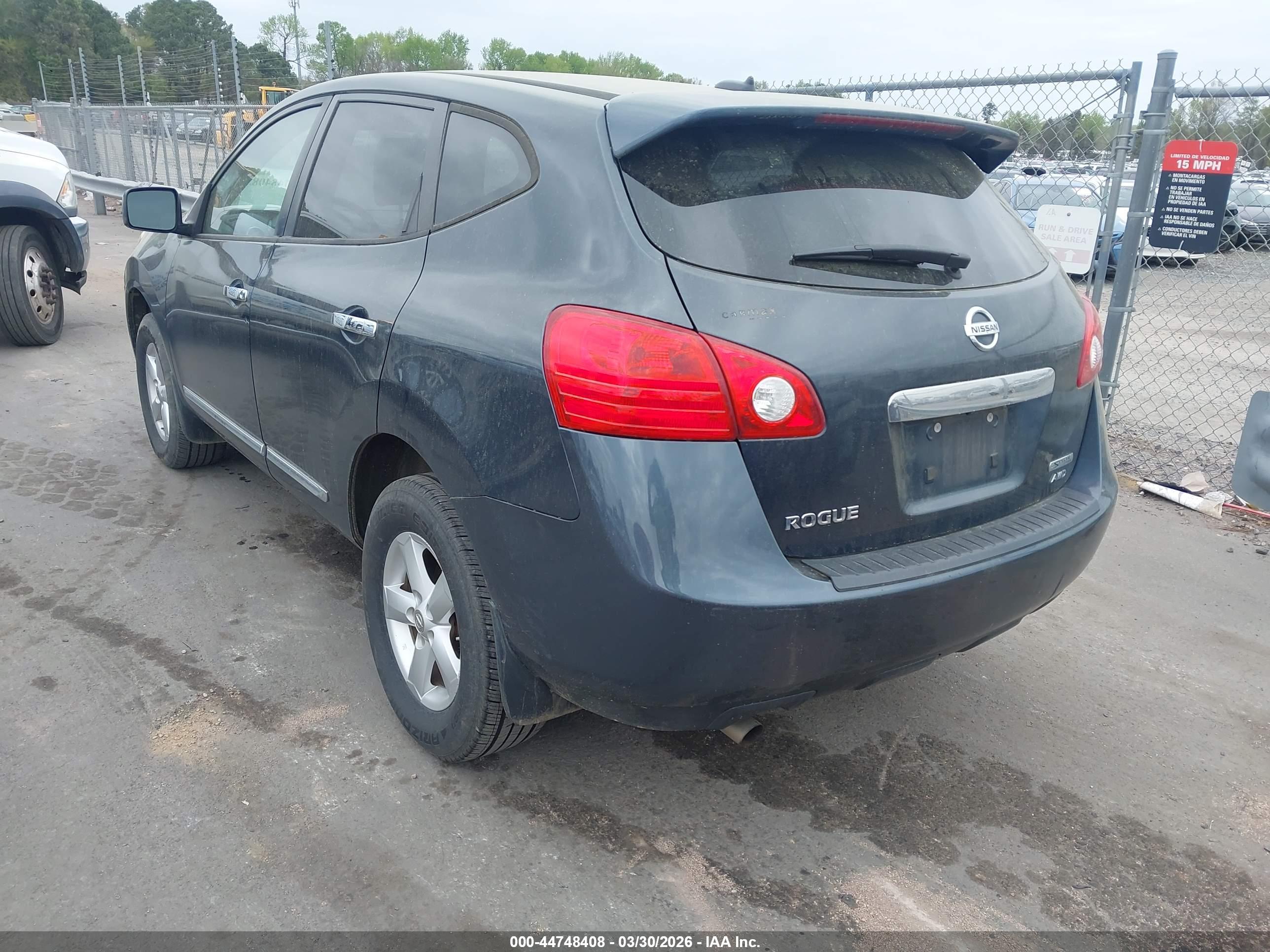 NISSAN ROGUE image 3