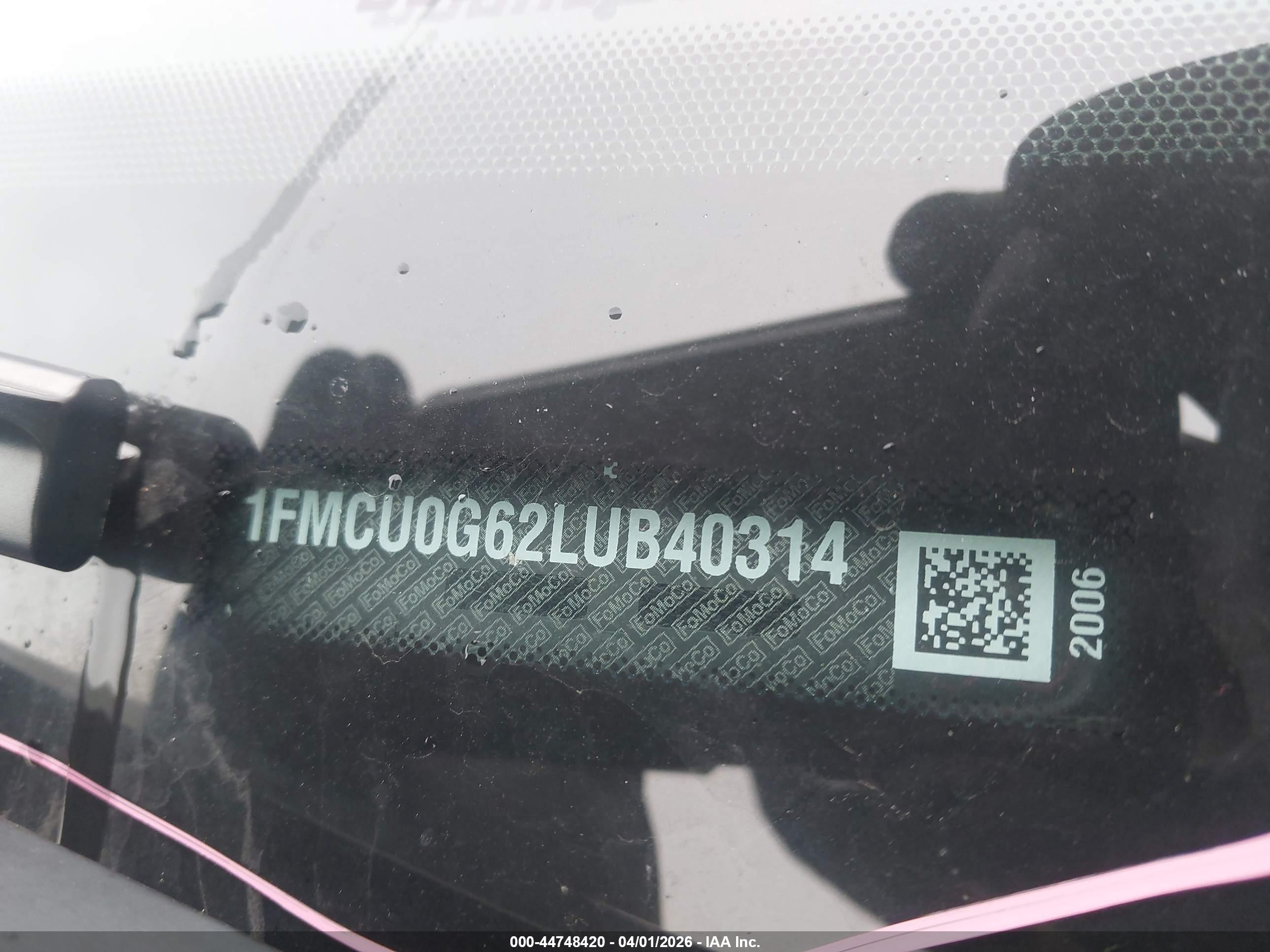 FORD ESCAPE image 9