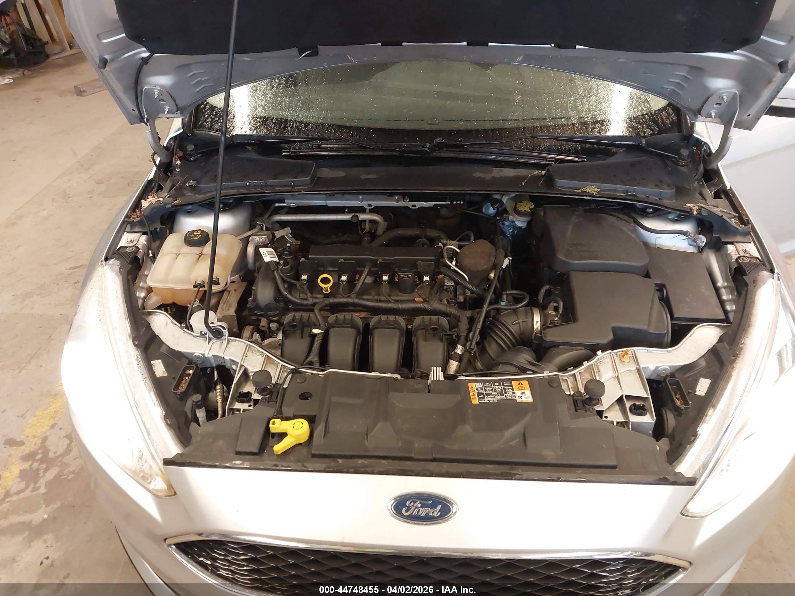 FORD FOCUS image 10