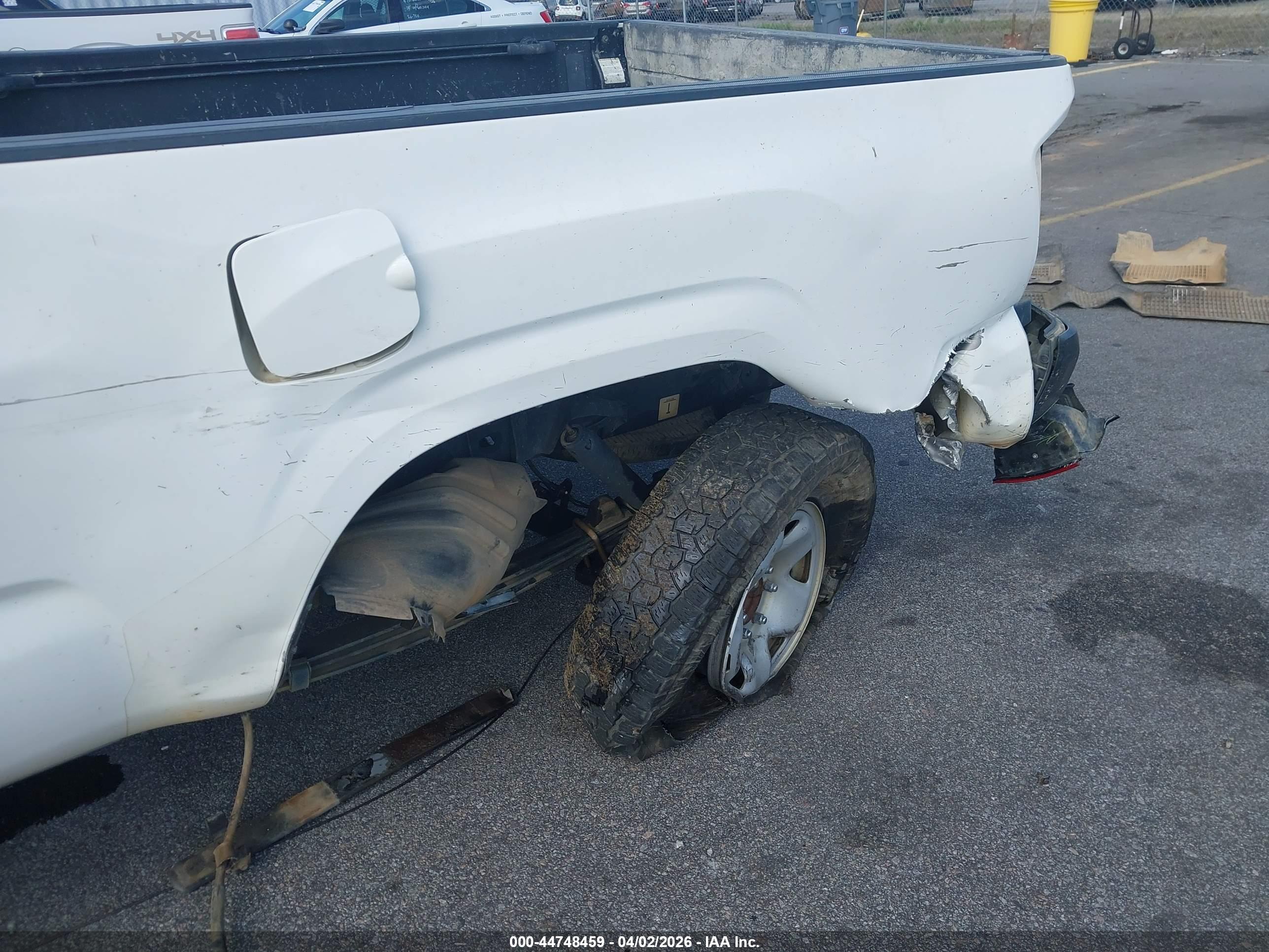 TOYOTA TACOMA image 6