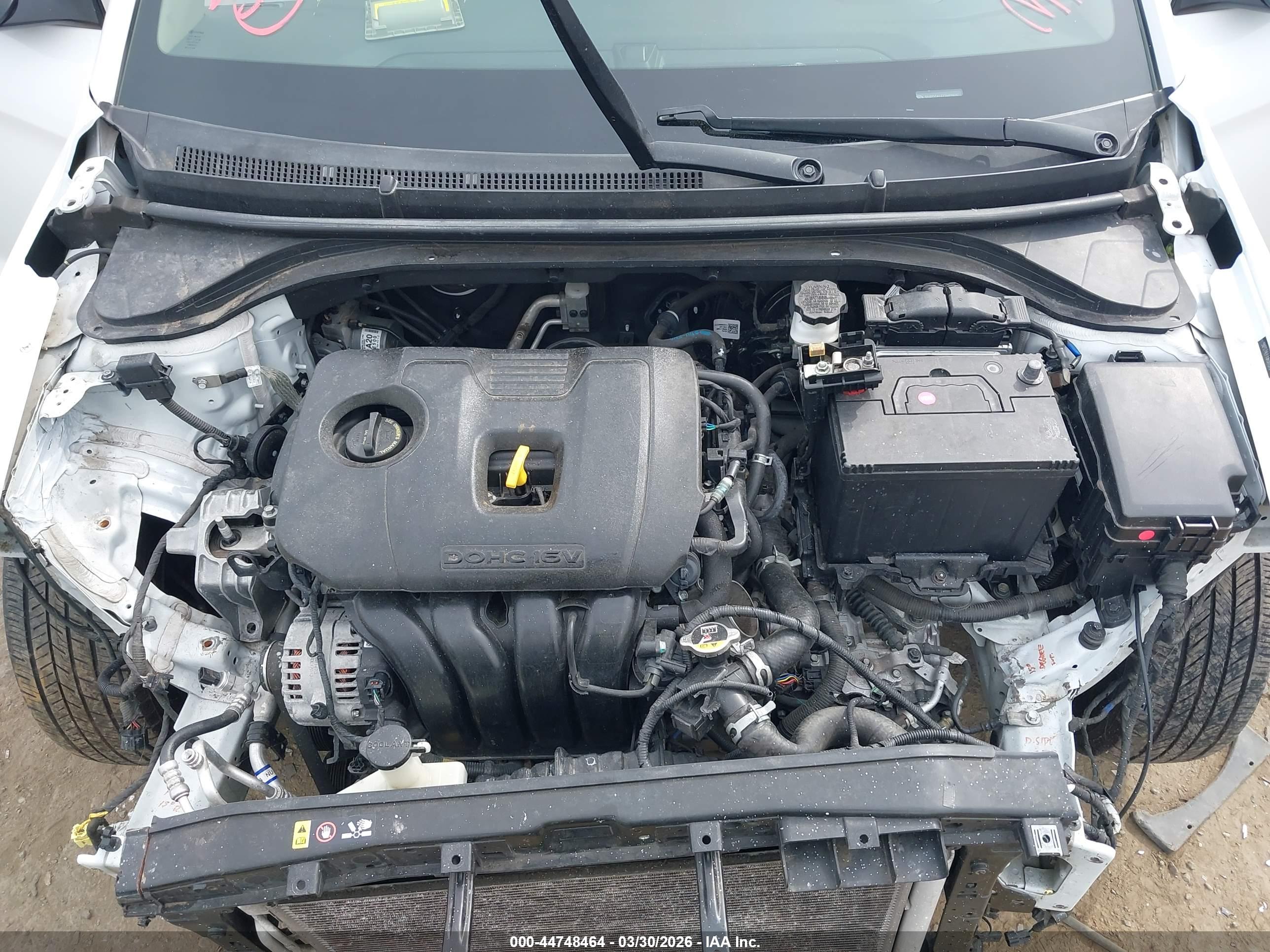 HYUNDAI ELANTRA image 10