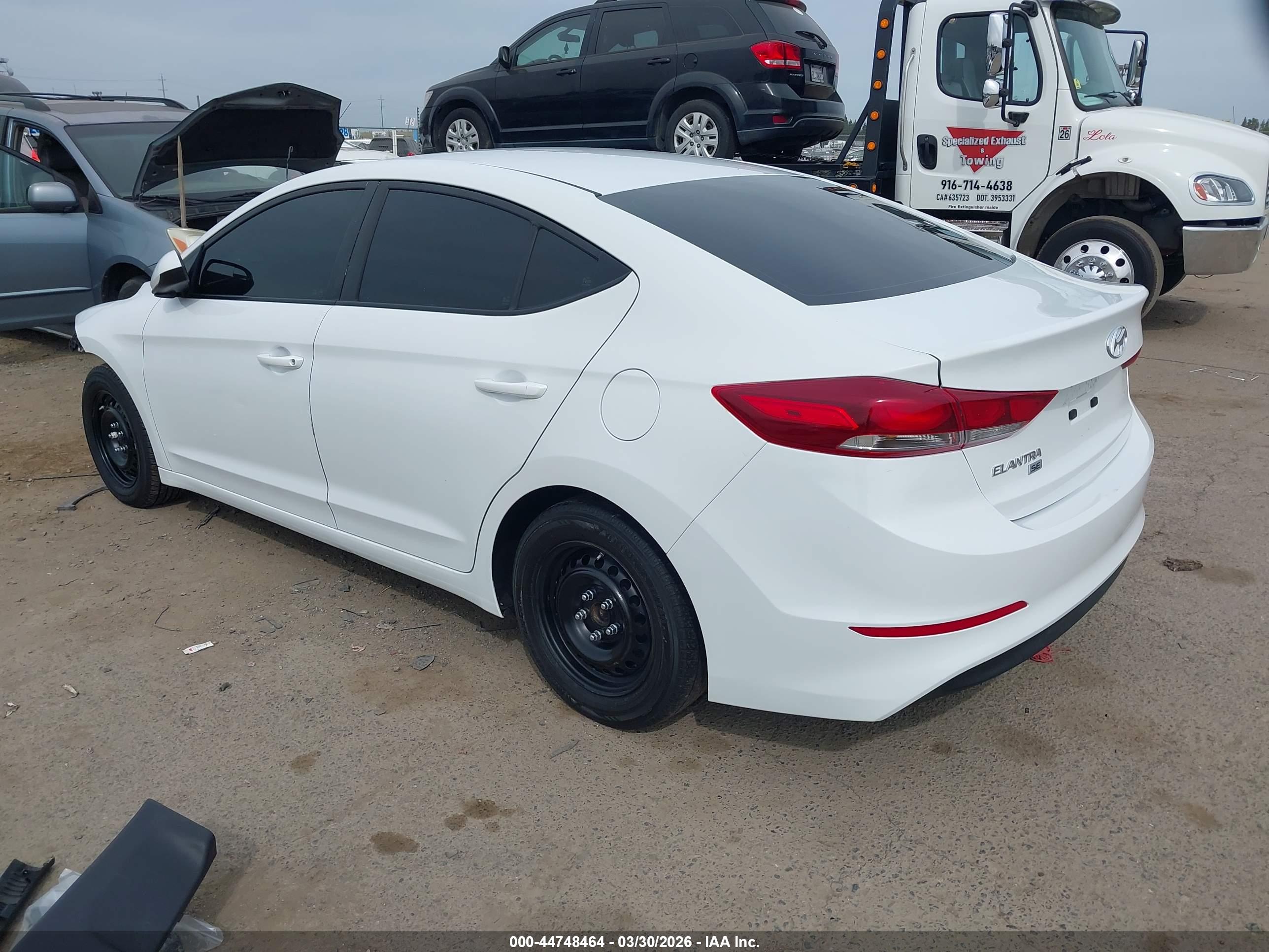 HYUNDAI ELANTRA image 3