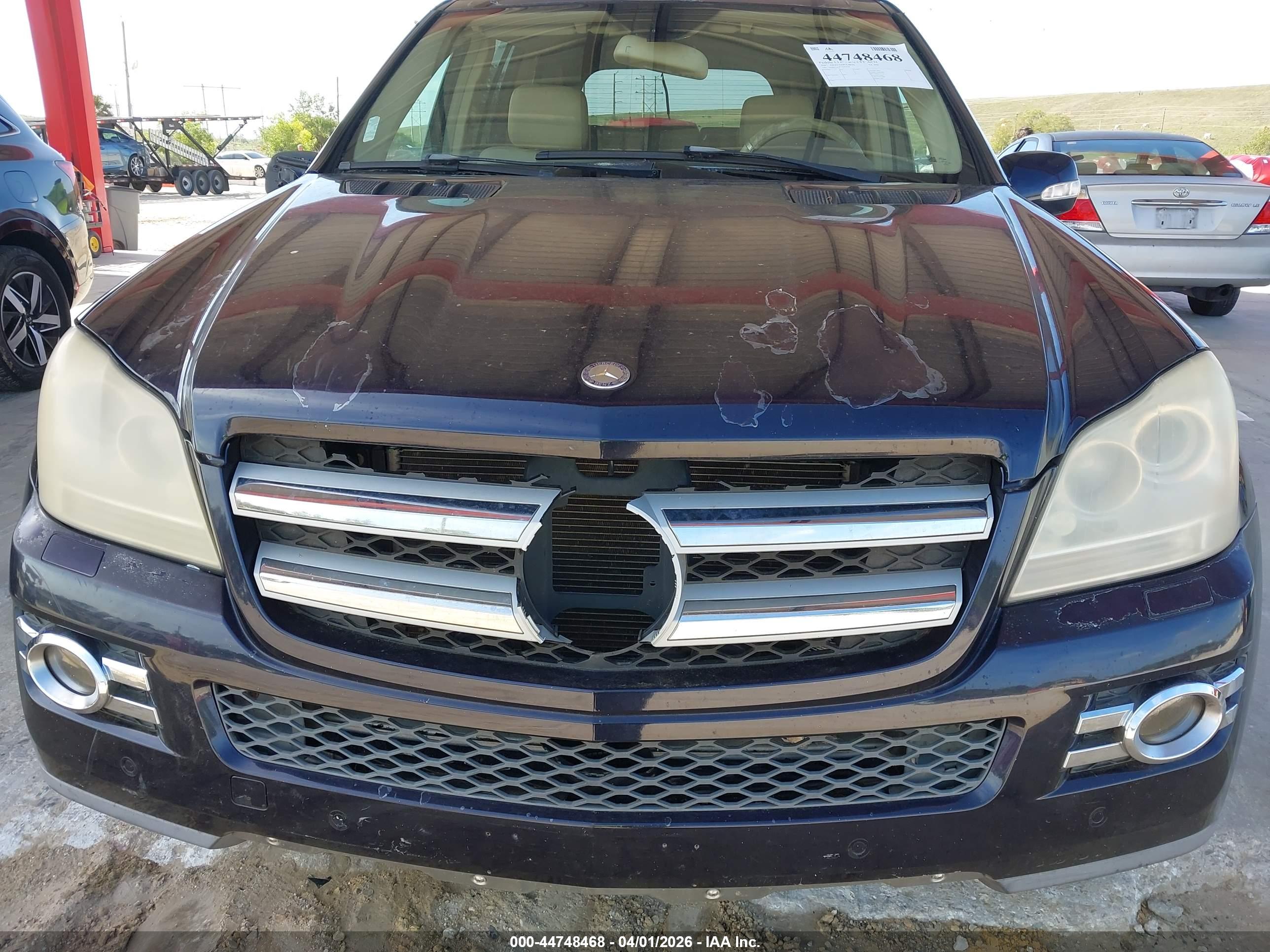 MERCEDES-BENZ GL image 6