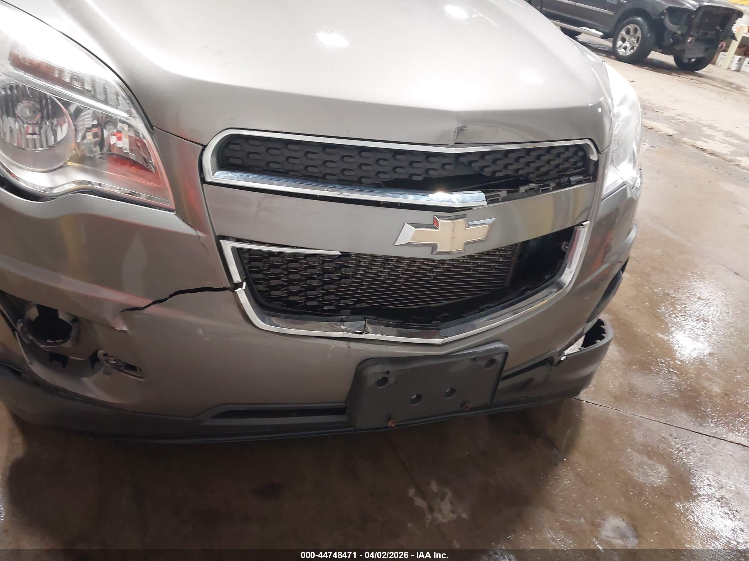 CHEVROLET EQUINOX image 6
