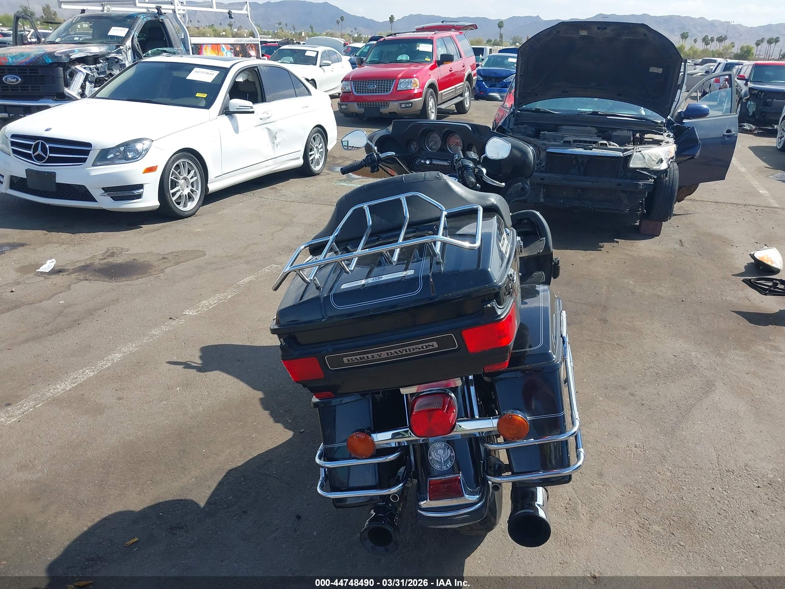 HARLEY-DAVIDSON FLHTCUI image 6