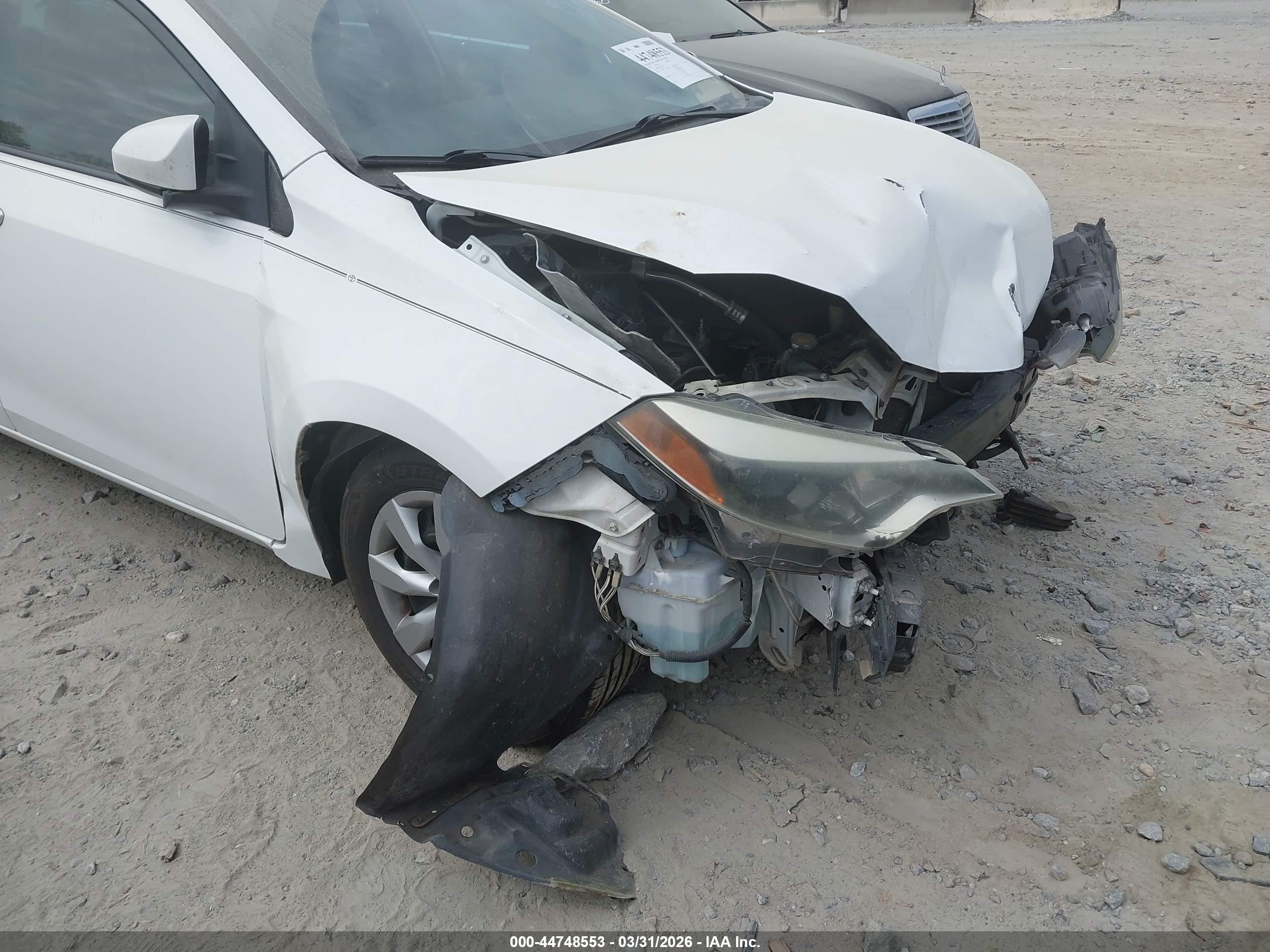 TOYOTA COROLLA image 6