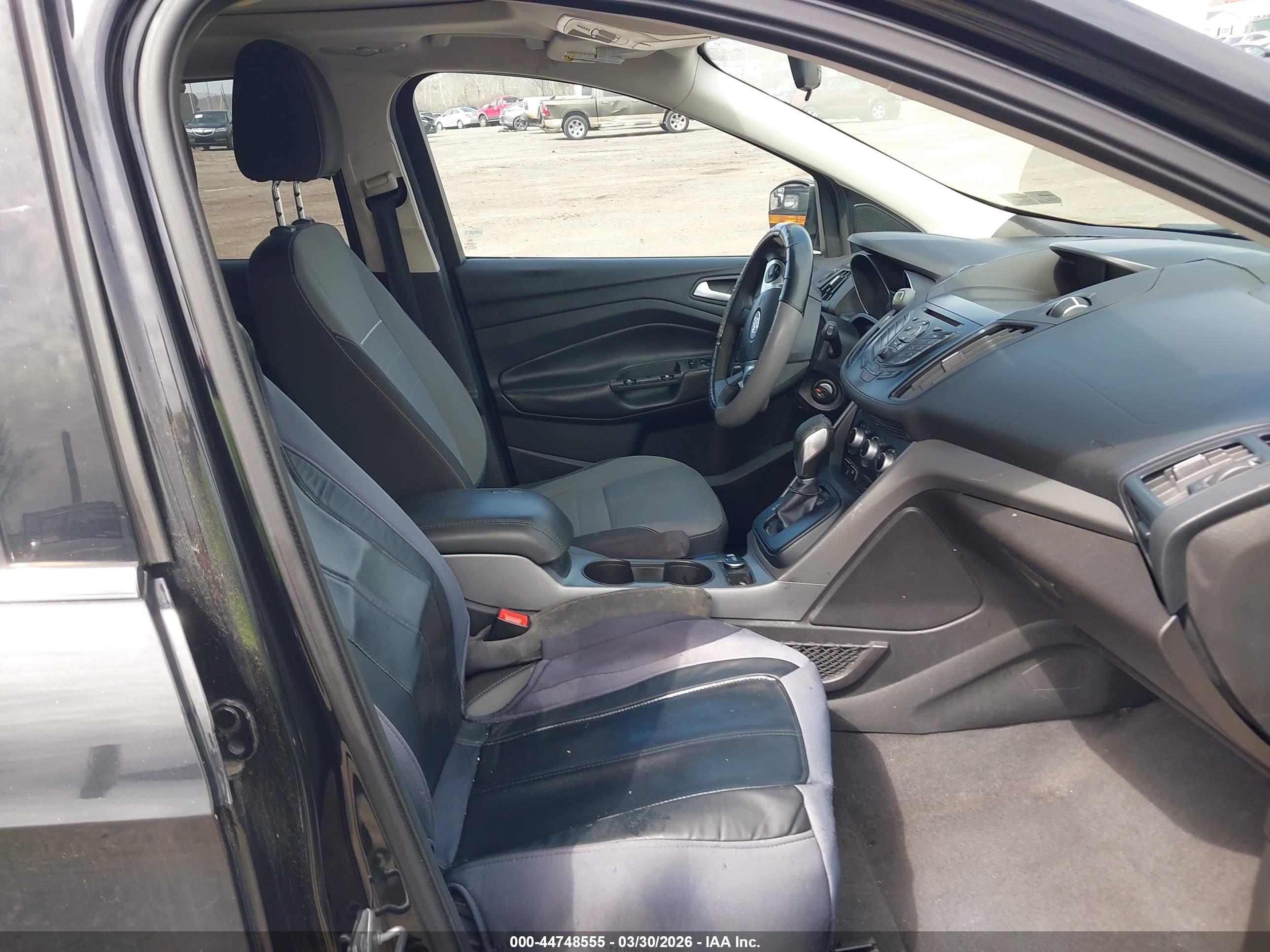 FORD ESCAPE image 5