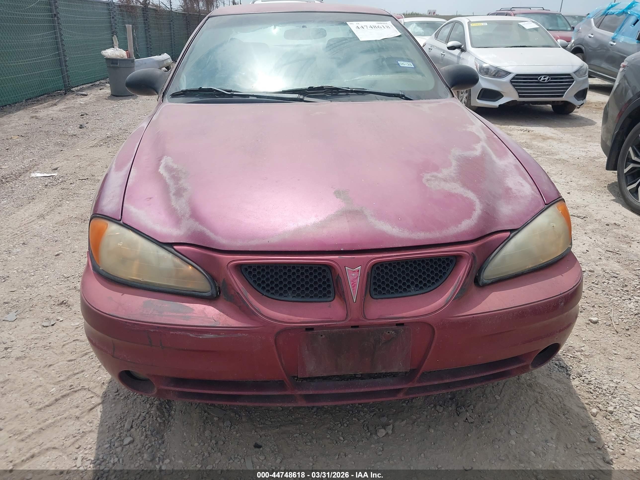PONTIAC GRAND image 6