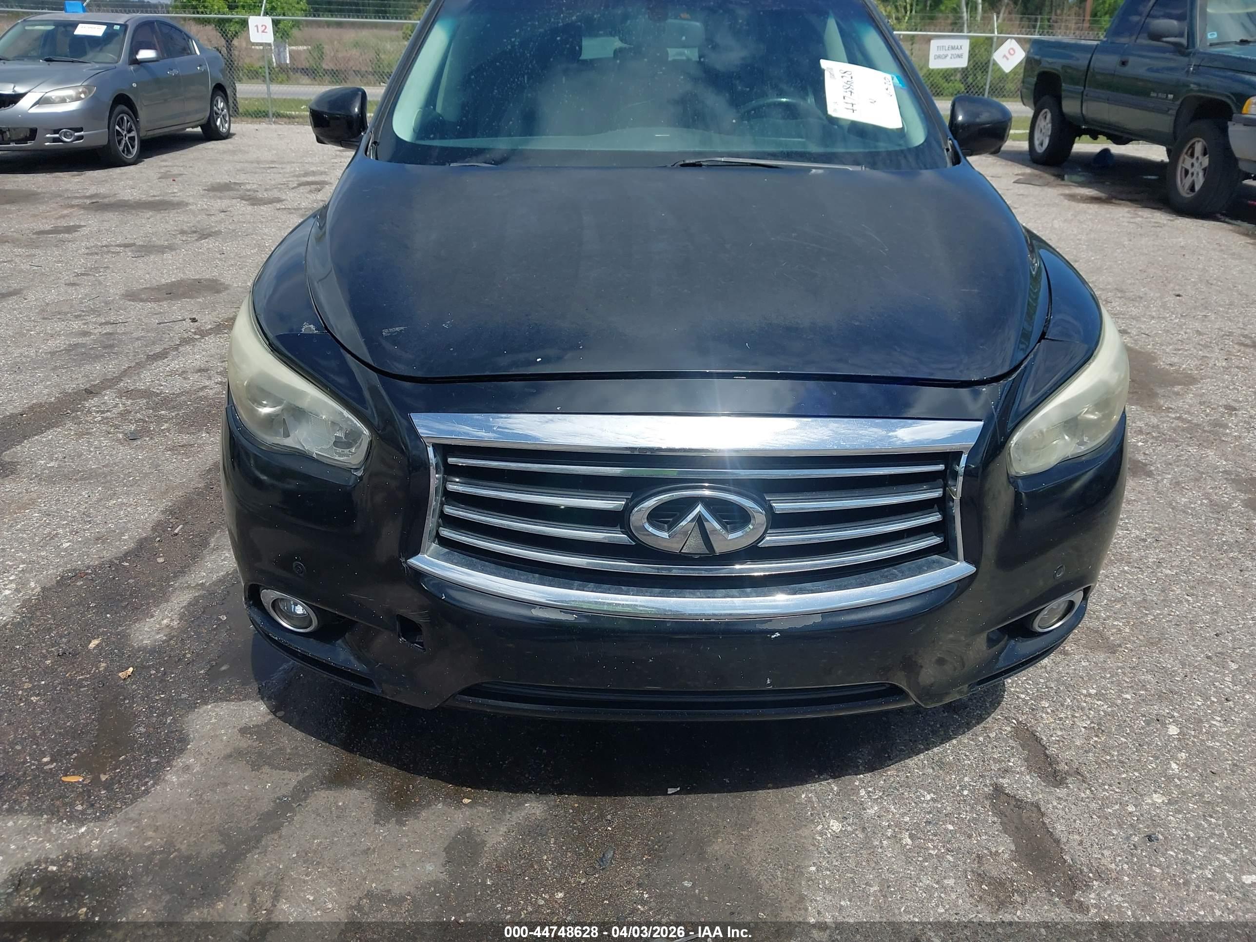 INFINITI JX35 image 6