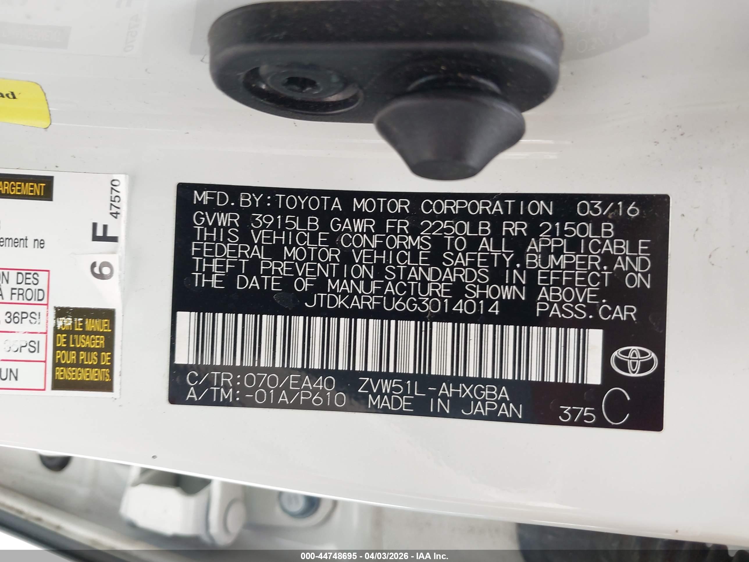 TOYOTA PRIUS image 9