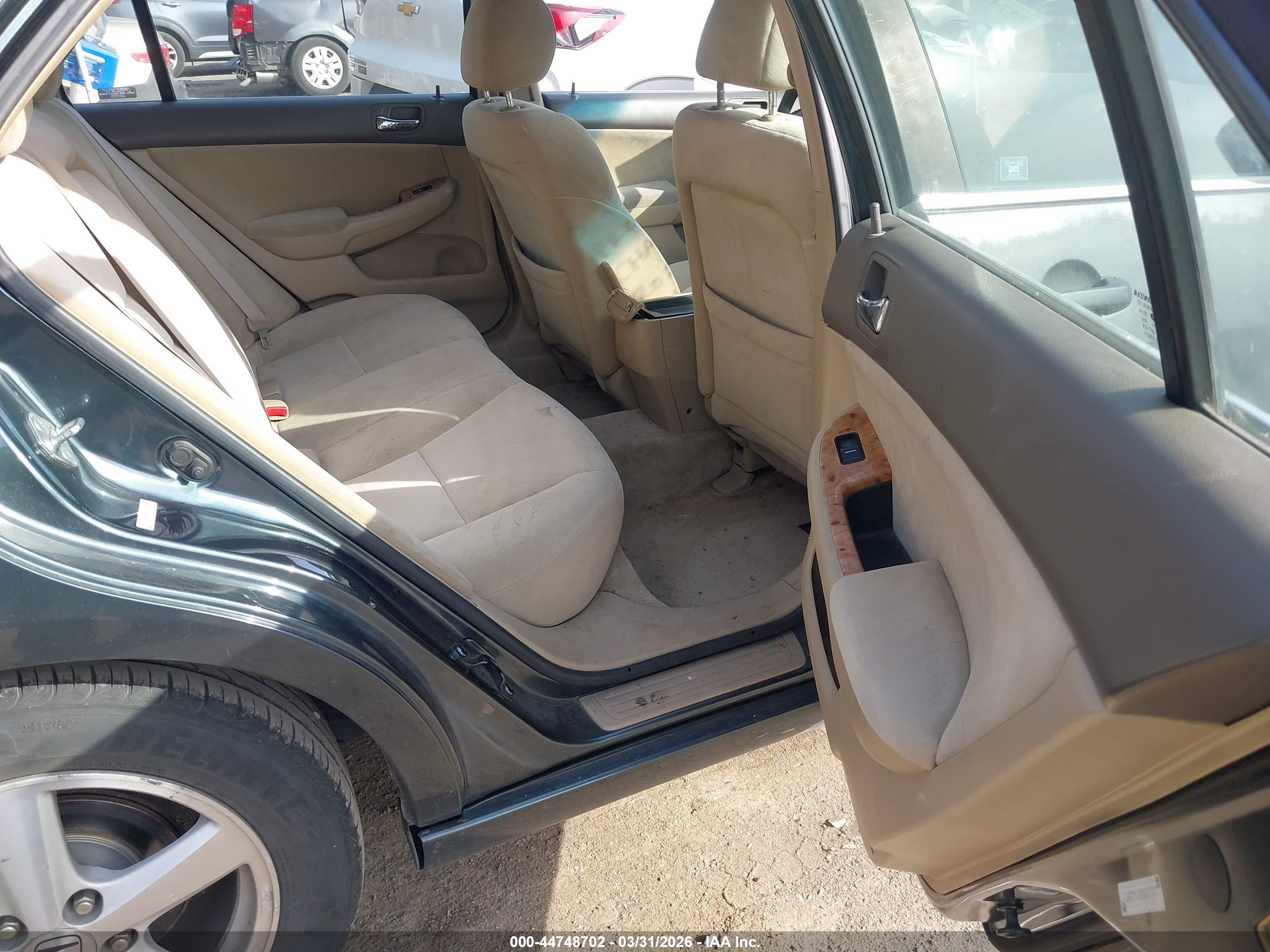 HONDA ACCORD image 8