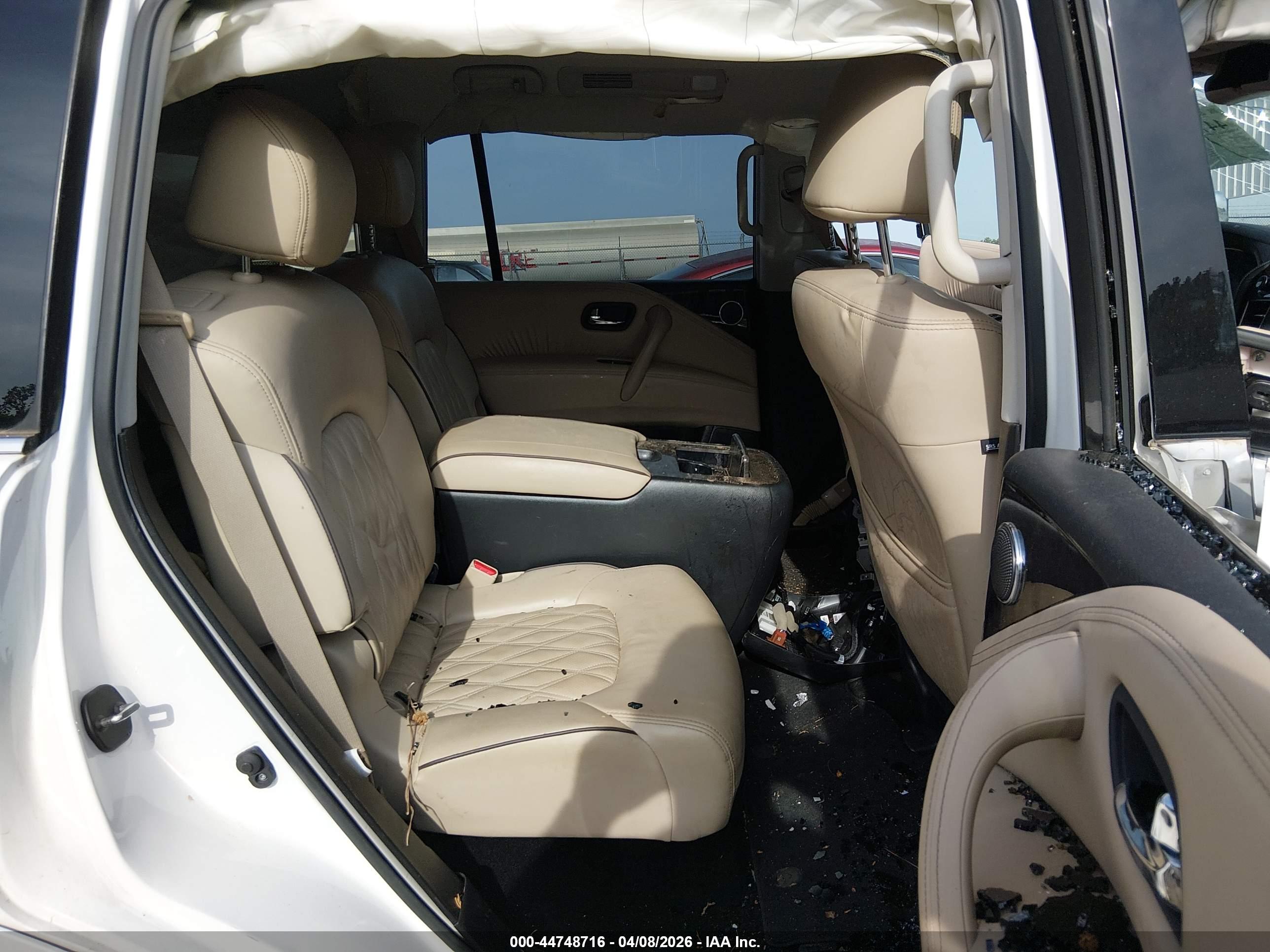 NISSAN ARMADA image 8