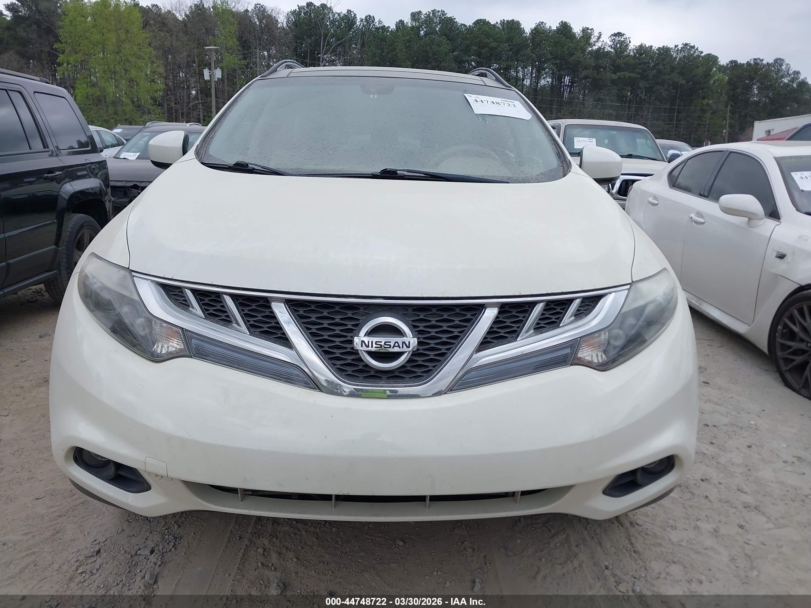 NISSAN MURANO image 6