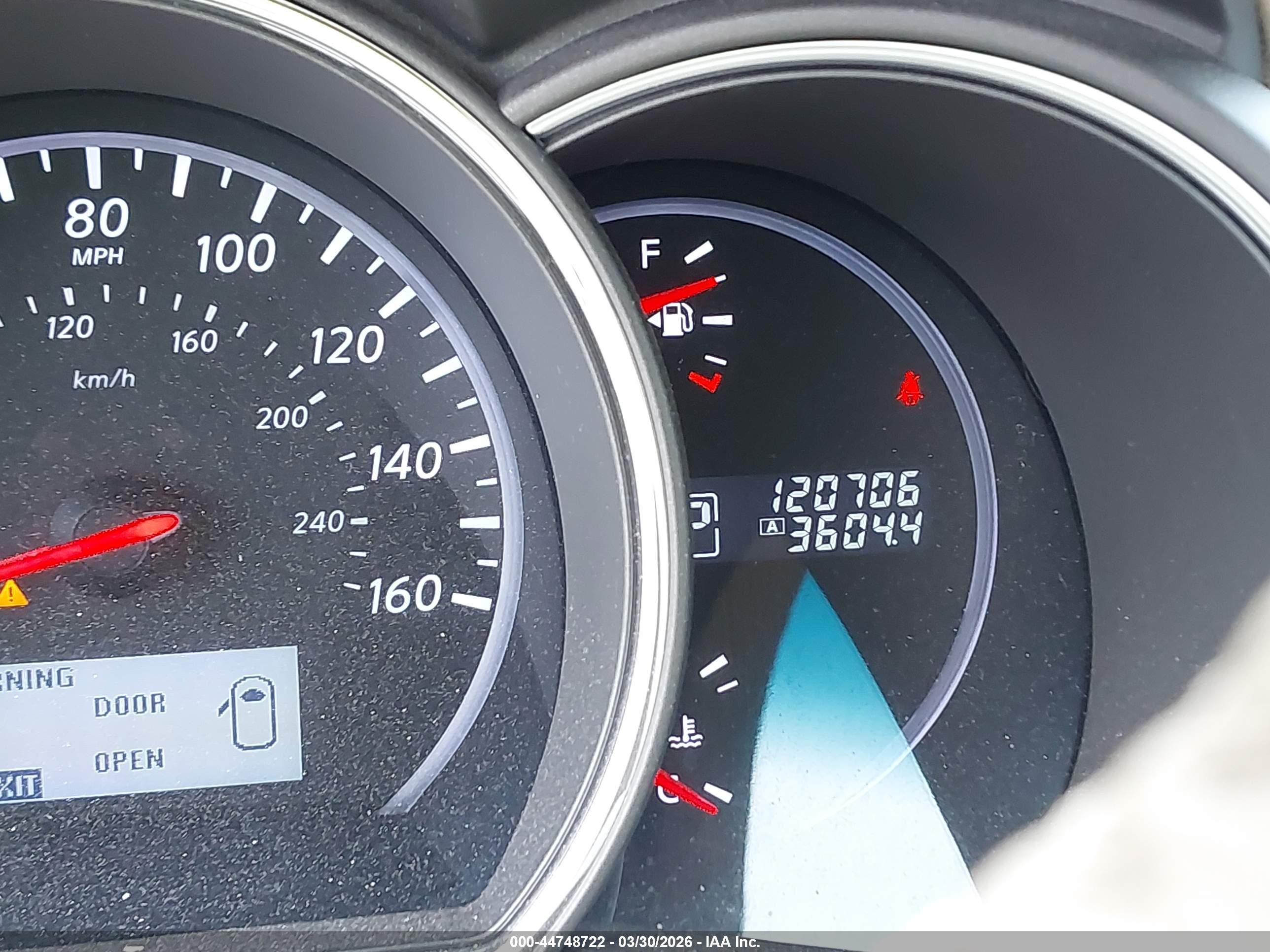 NISSAN MURANO image 7