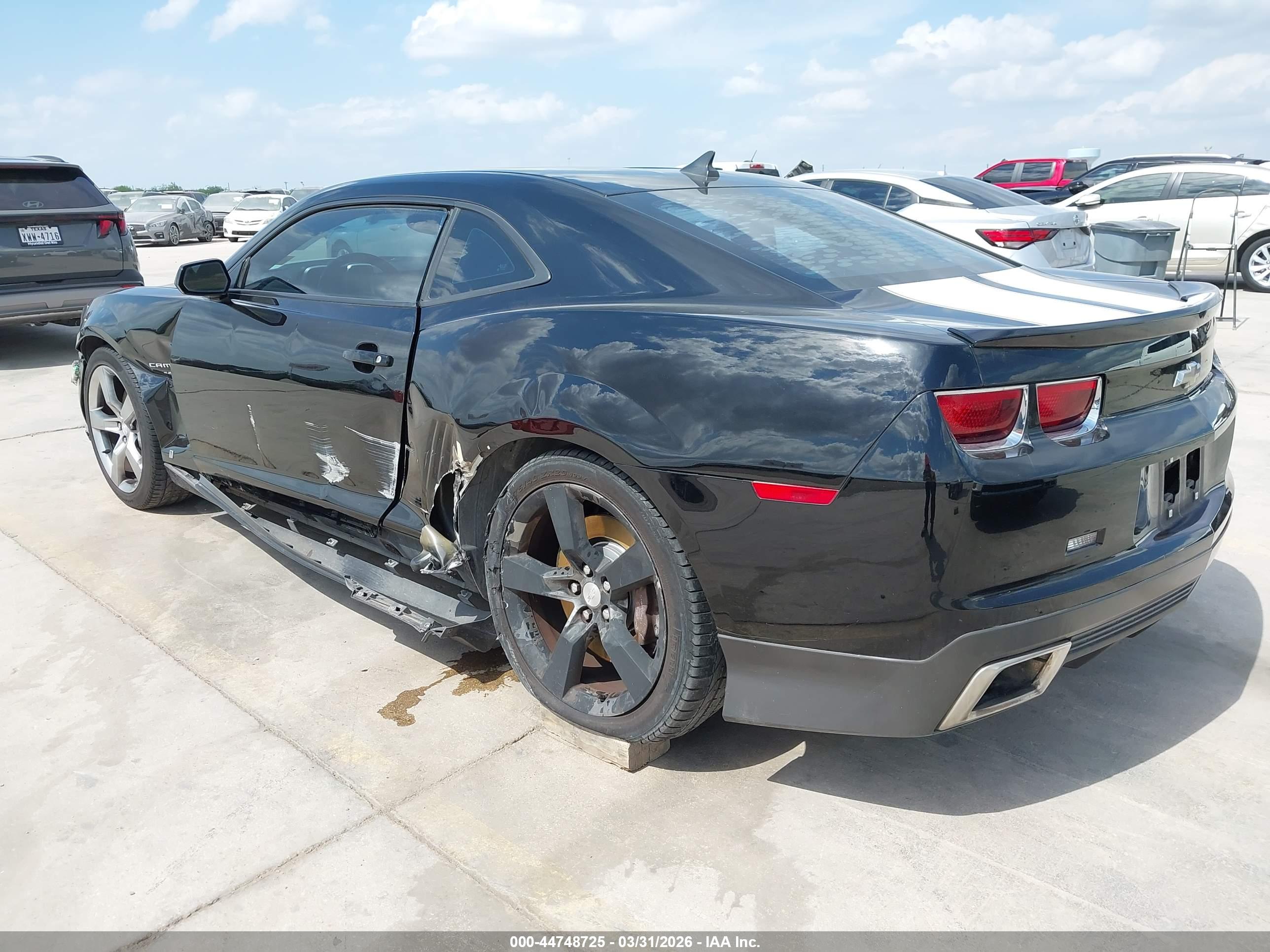 CHEVROLET CAMARO image 3