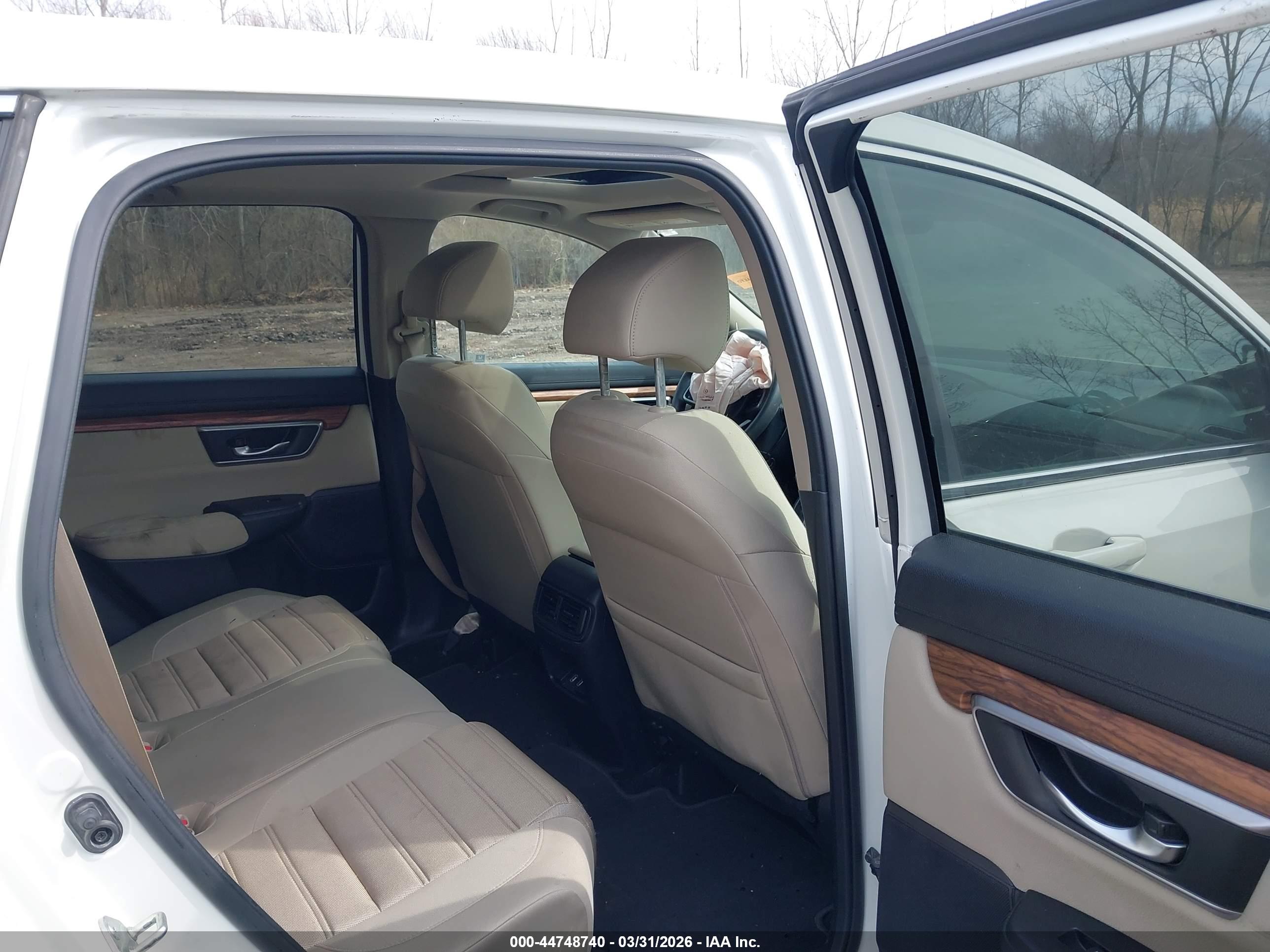 HONDA CR-V image 8