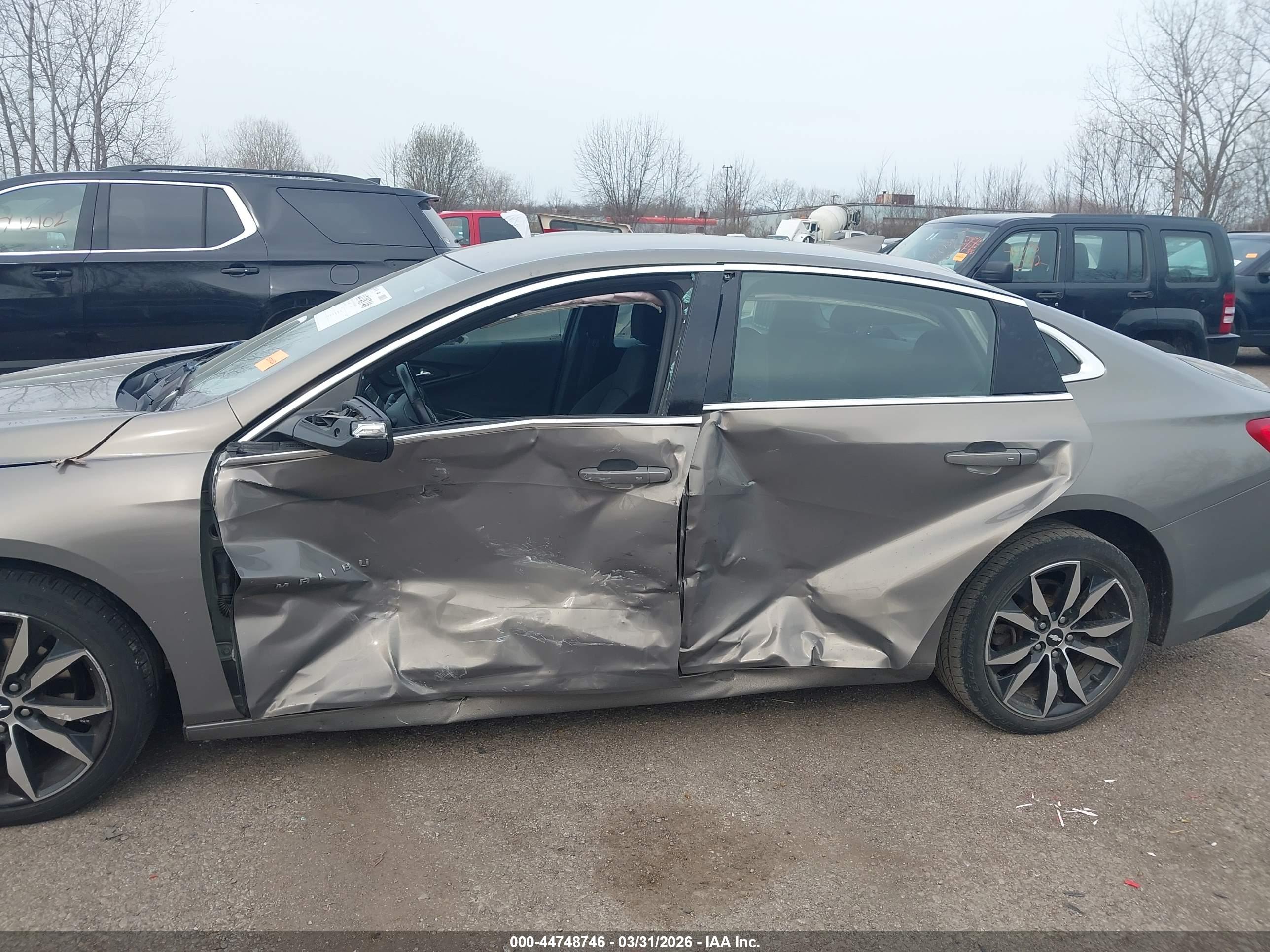 CHEVROLET MALIBU image 6
