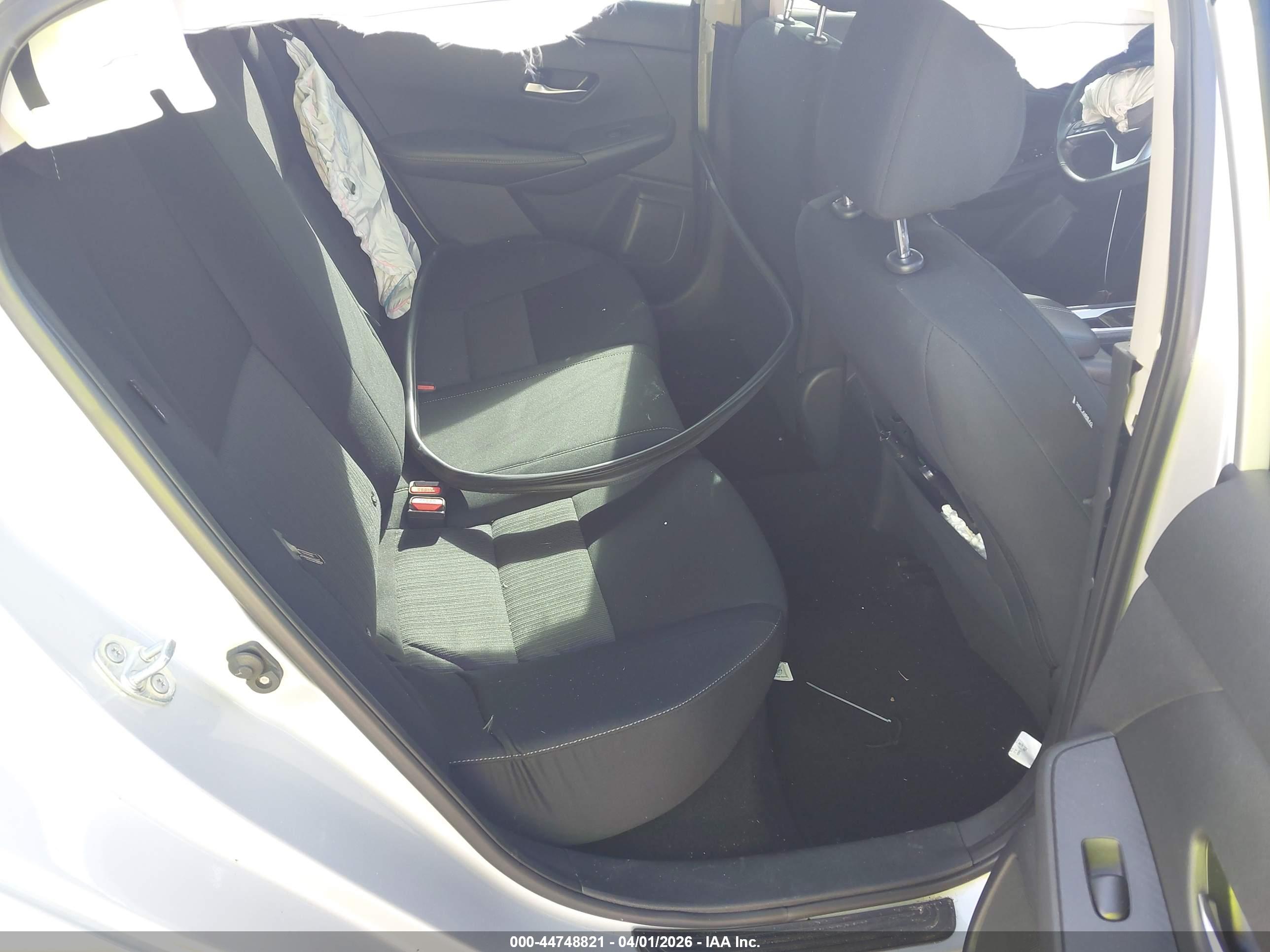 NISSAN SENTRA image 8
