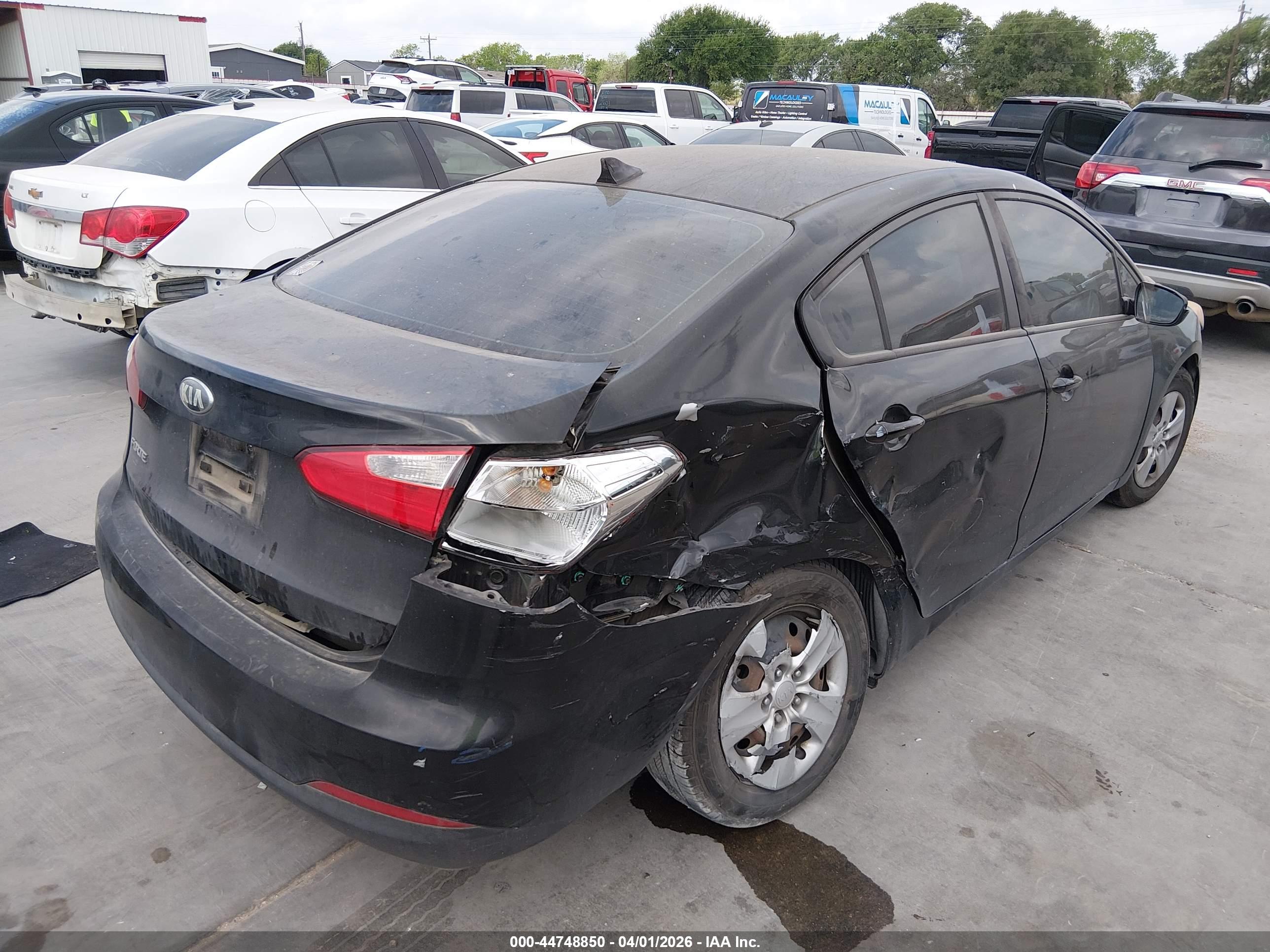 KIA FORTE image 4