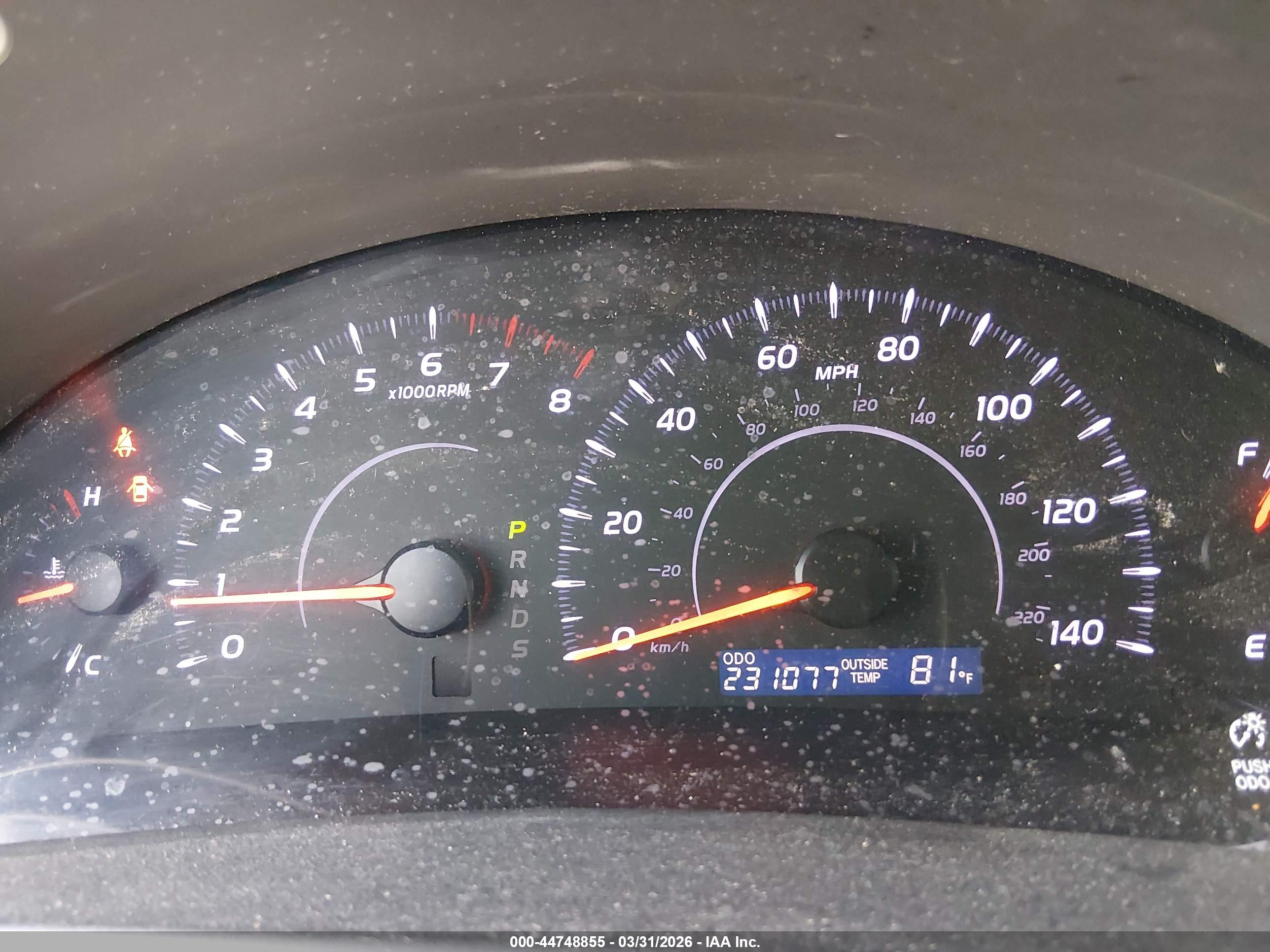 TOYOTA CAMRY image 7