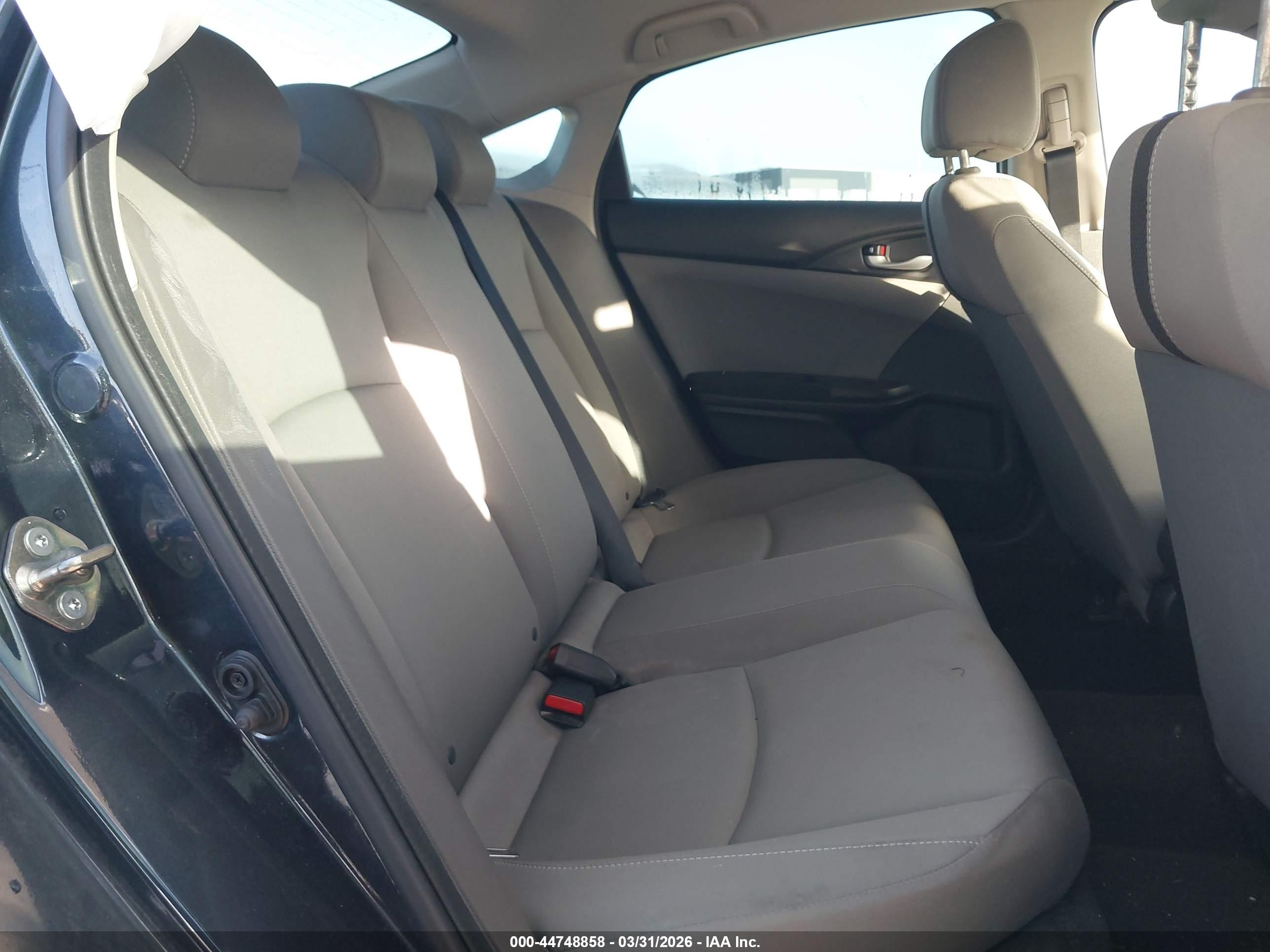 HONDA CIVIC image 8