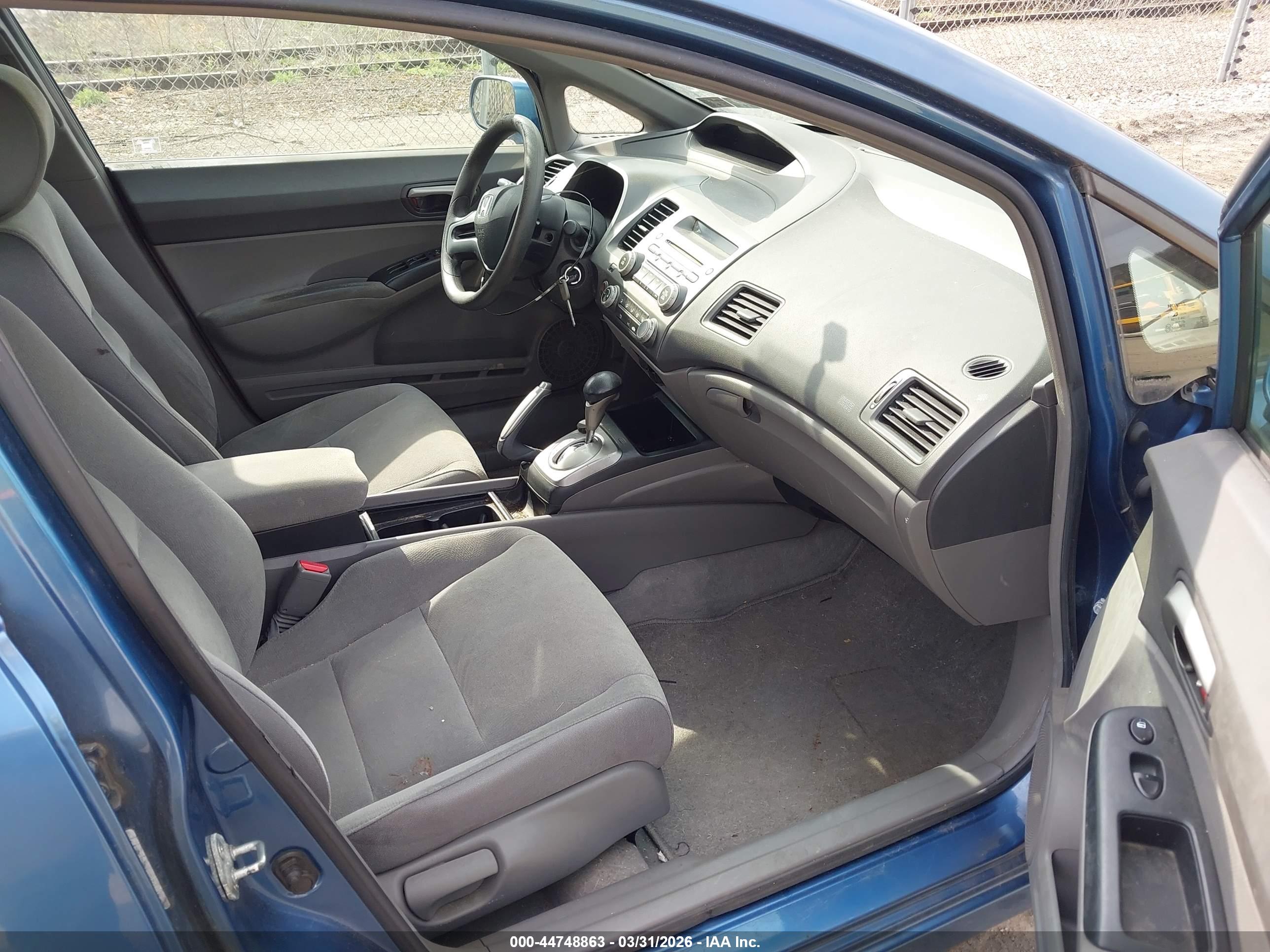 HONDA CIVIC image 5