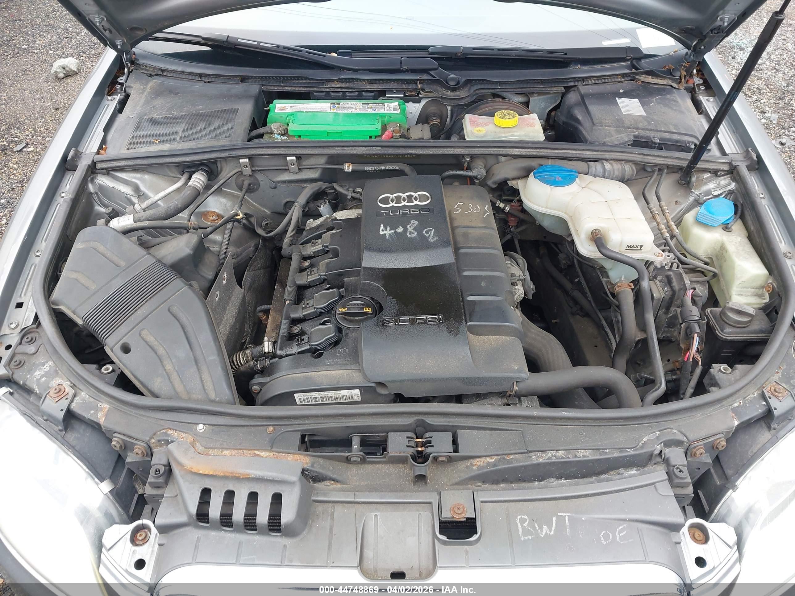 AUDI A4 image 10